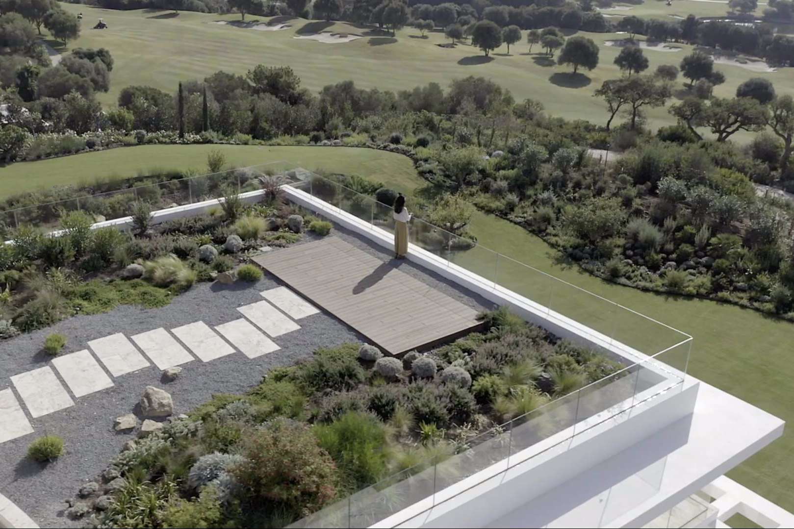 Interactuar con la naturaleza mediante la arquitectura, la importancia de saber romper barreras