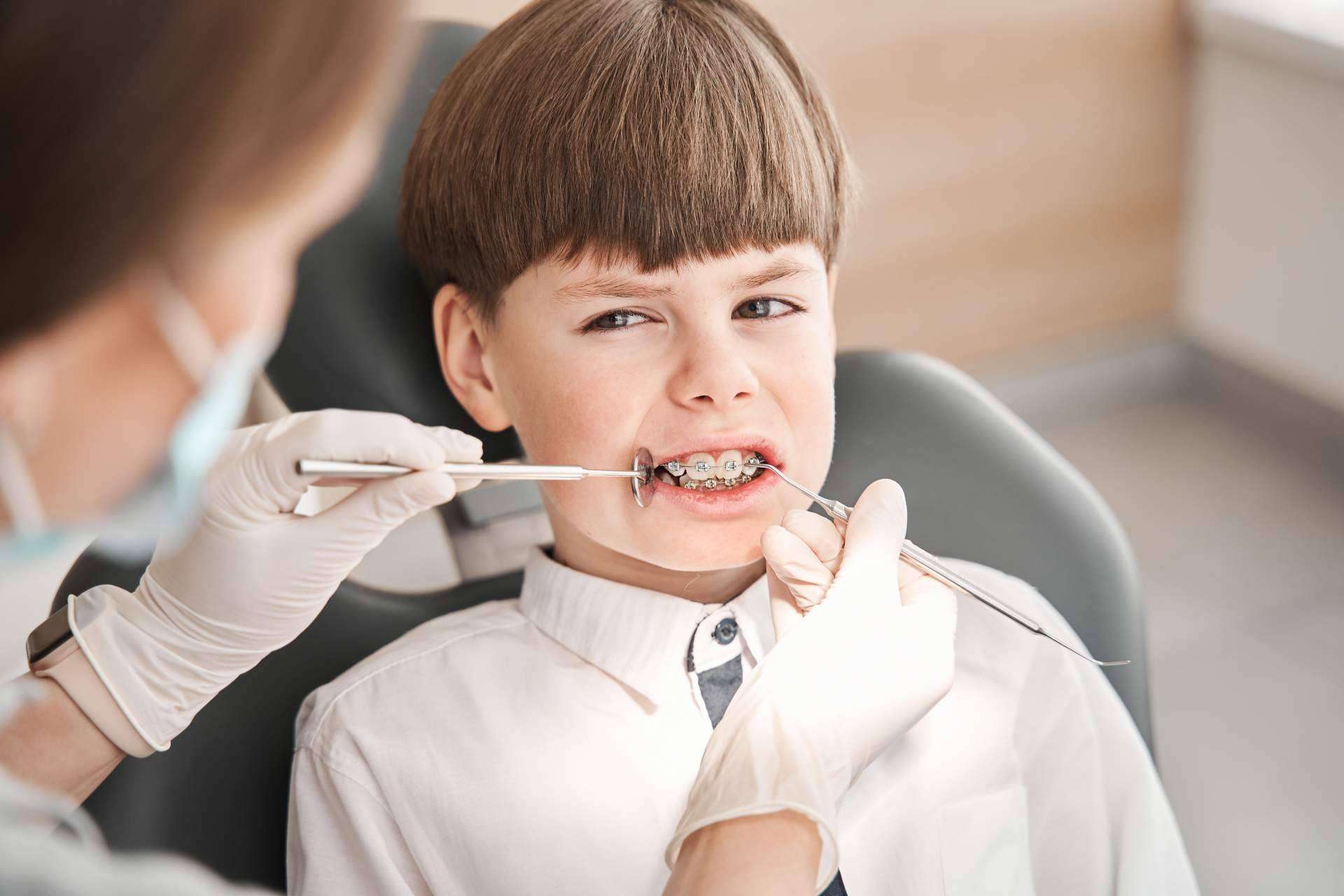 La odontopediatría es fundamental para asegurar la salud dental de los niños durante su crecimiento