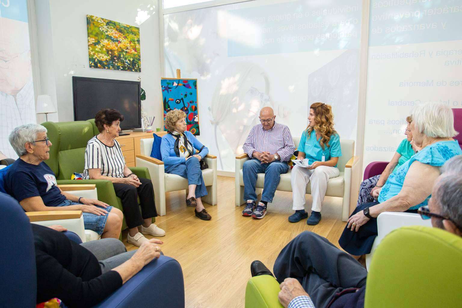 Salus Mayores, los centros de día para mayores que facilitan atención y rehabilitación