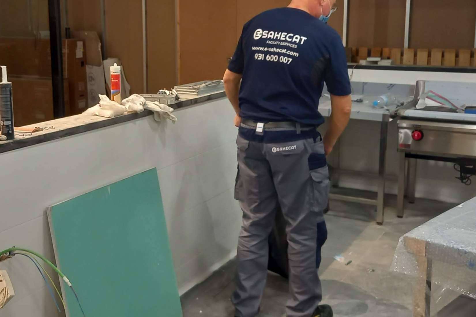 Soluciones eficaces y profesionales gracias a la empresa de limpieza E-SAHECAT