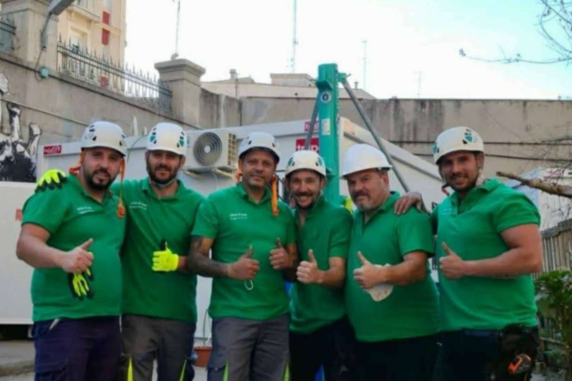 El peligro del amianto y la importancia de contratar una empresa especializada a la hora de retirarlo