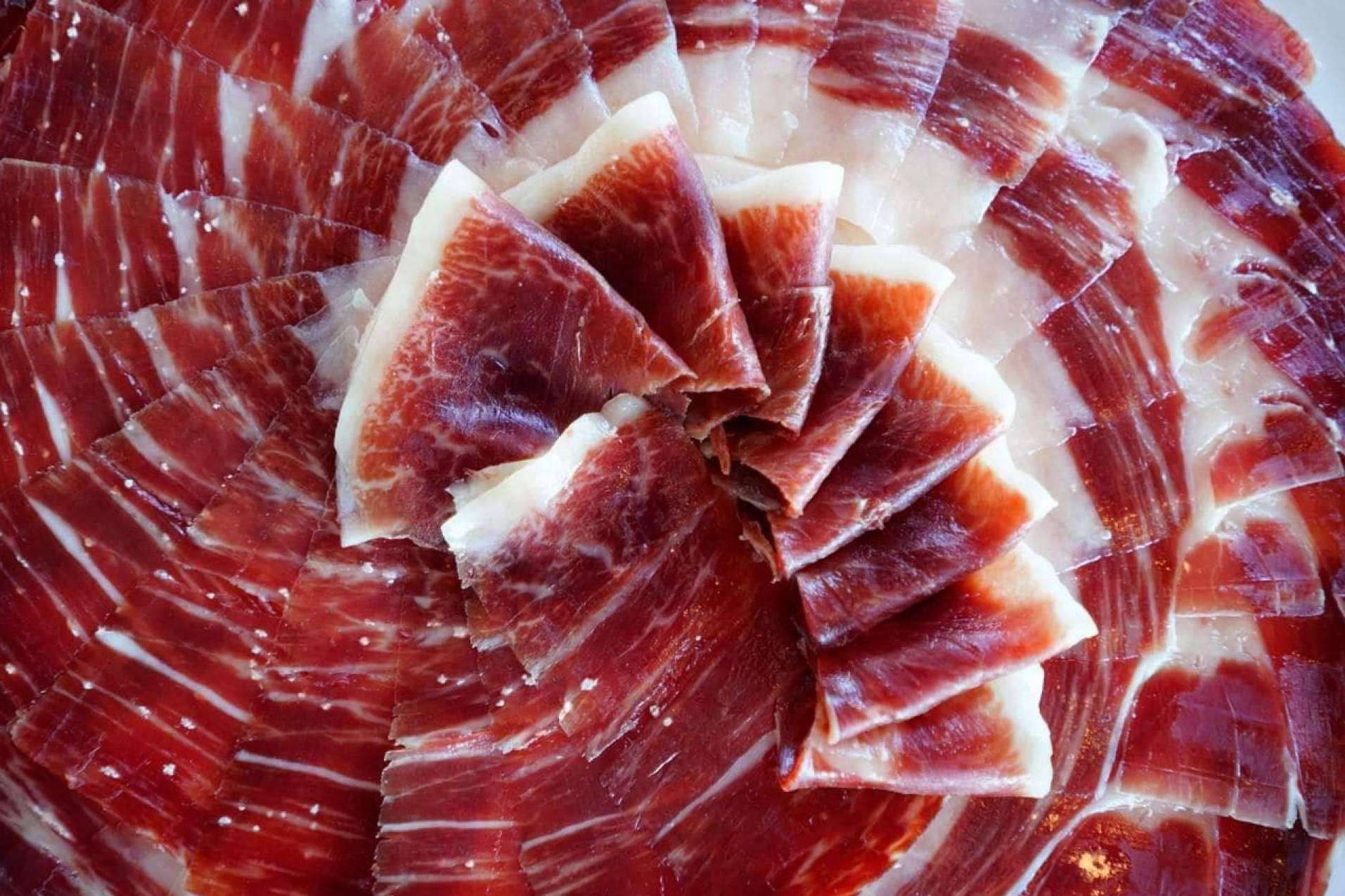 La Abadía, tradición artesana en jamones ibéricos de gran calidad
