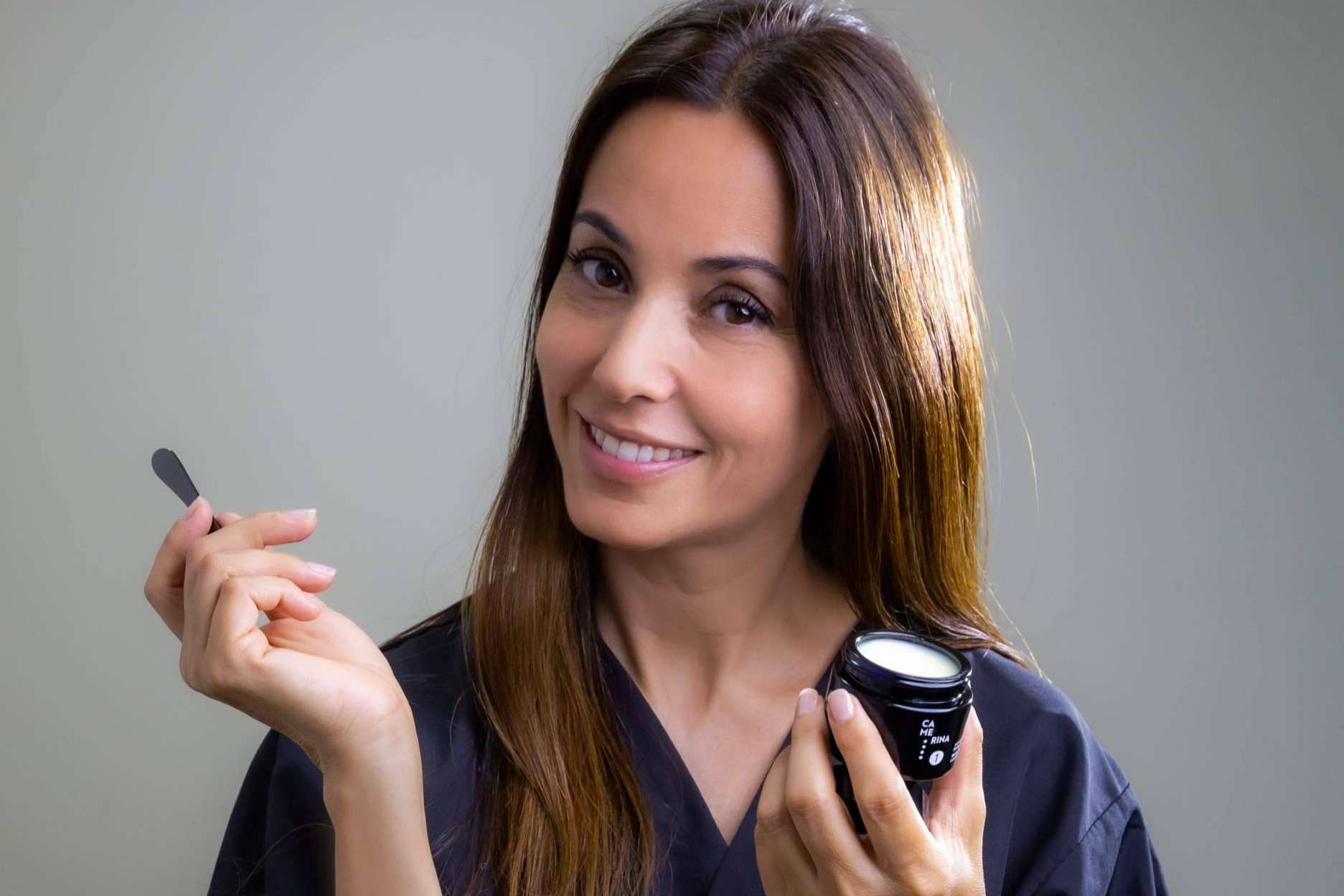 Las rutinas faciales de Camerina Cosmetics que permiten la triple limpieza