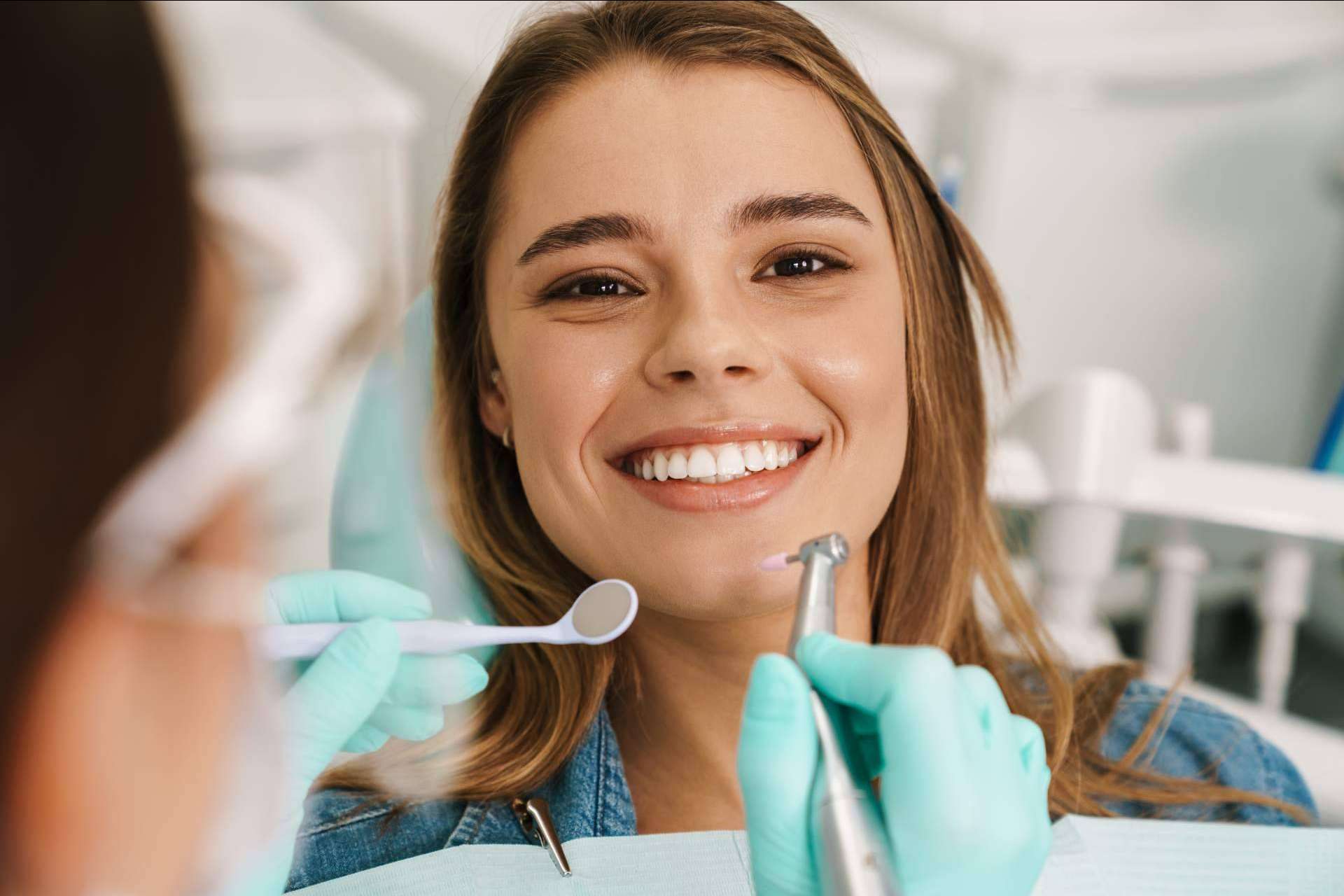 La clínica dental en Madrid, Arturo Soria, lleva más de 30 años devolviendo la sonrisa a sus pacientes