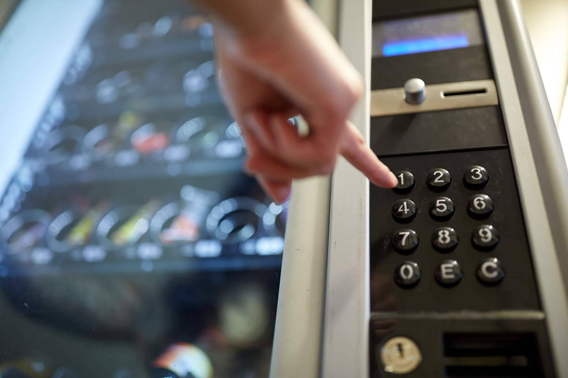 C&B Señor presenta las nuevas máquinas sostenibles de vending