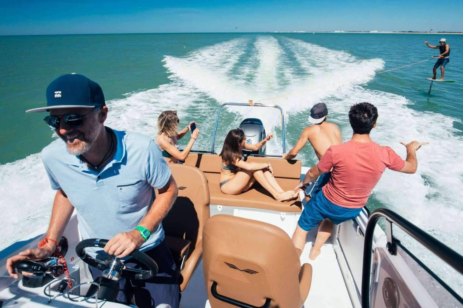 ¿Qué embarcación alquilar si no se tiene experiencia?, por Marina Center en La Manga del Mar Menor