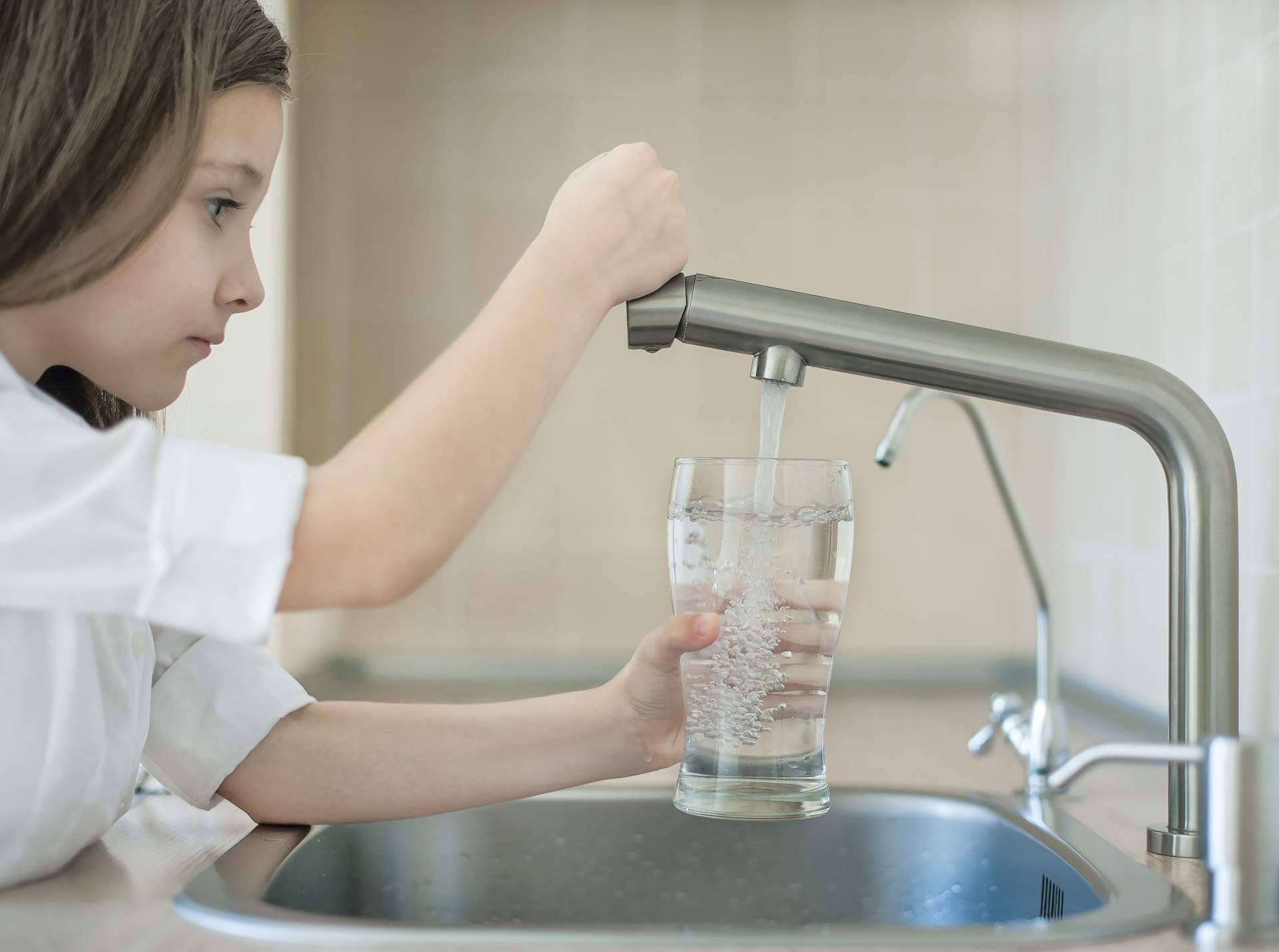 Beber agua del grifo de calidad y sin generar residuo plástico, una posibilidad ofrecida por Atrium Salud