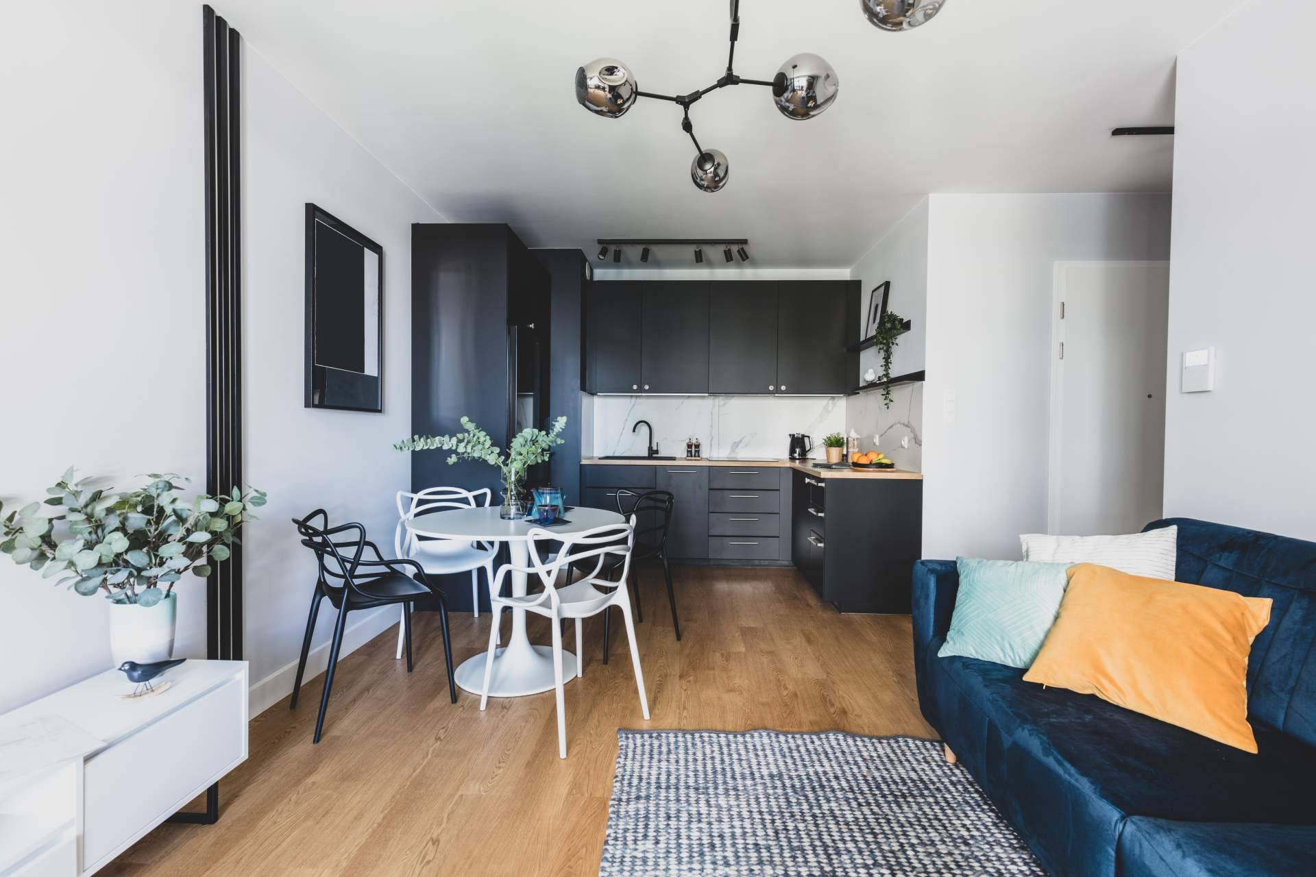 Las ventajas del alquiler de muebles, por Home Essentials