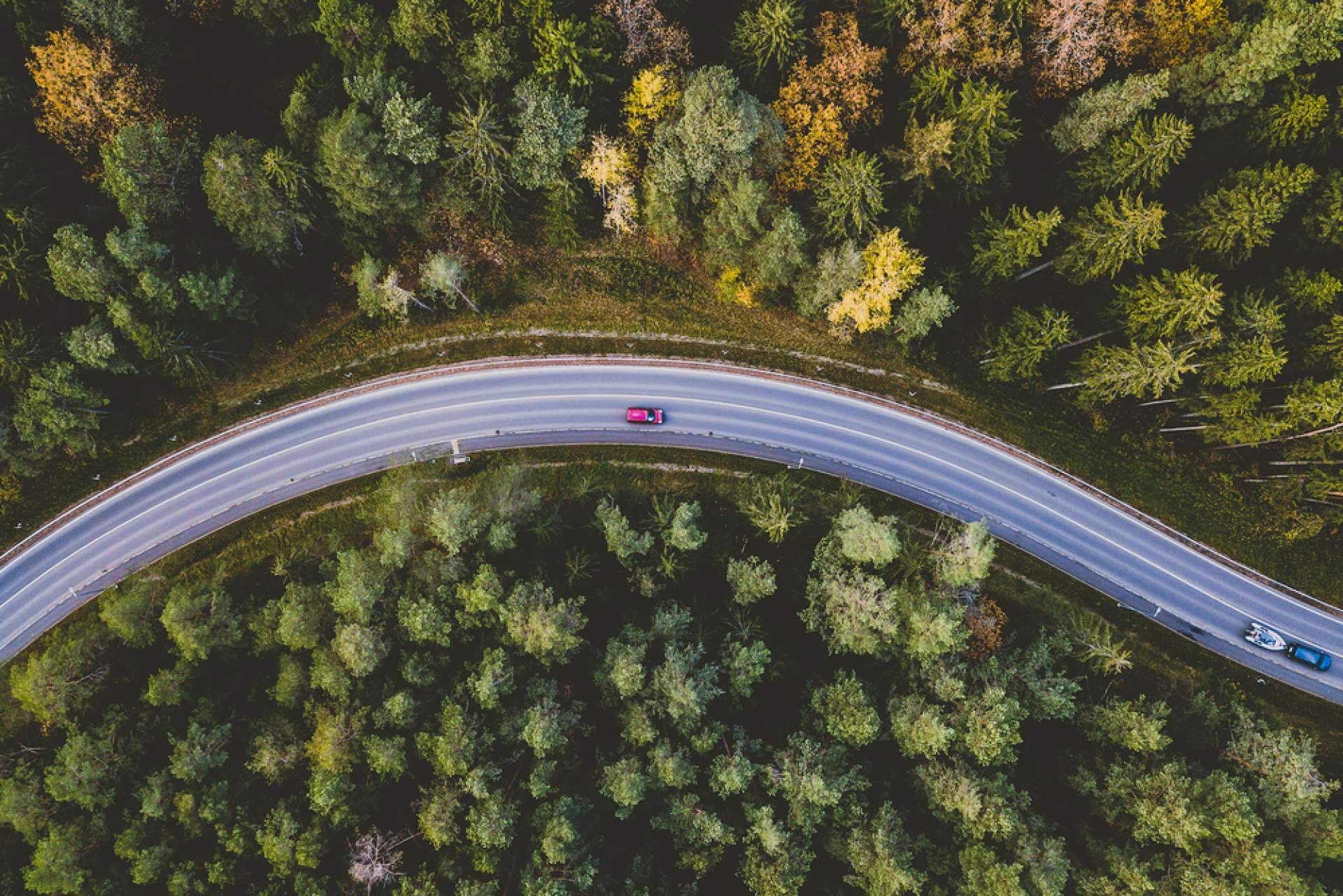Todo lo que hay que saber antes de comprar un coche de segunda mano, según los expertos de Radikal Cars