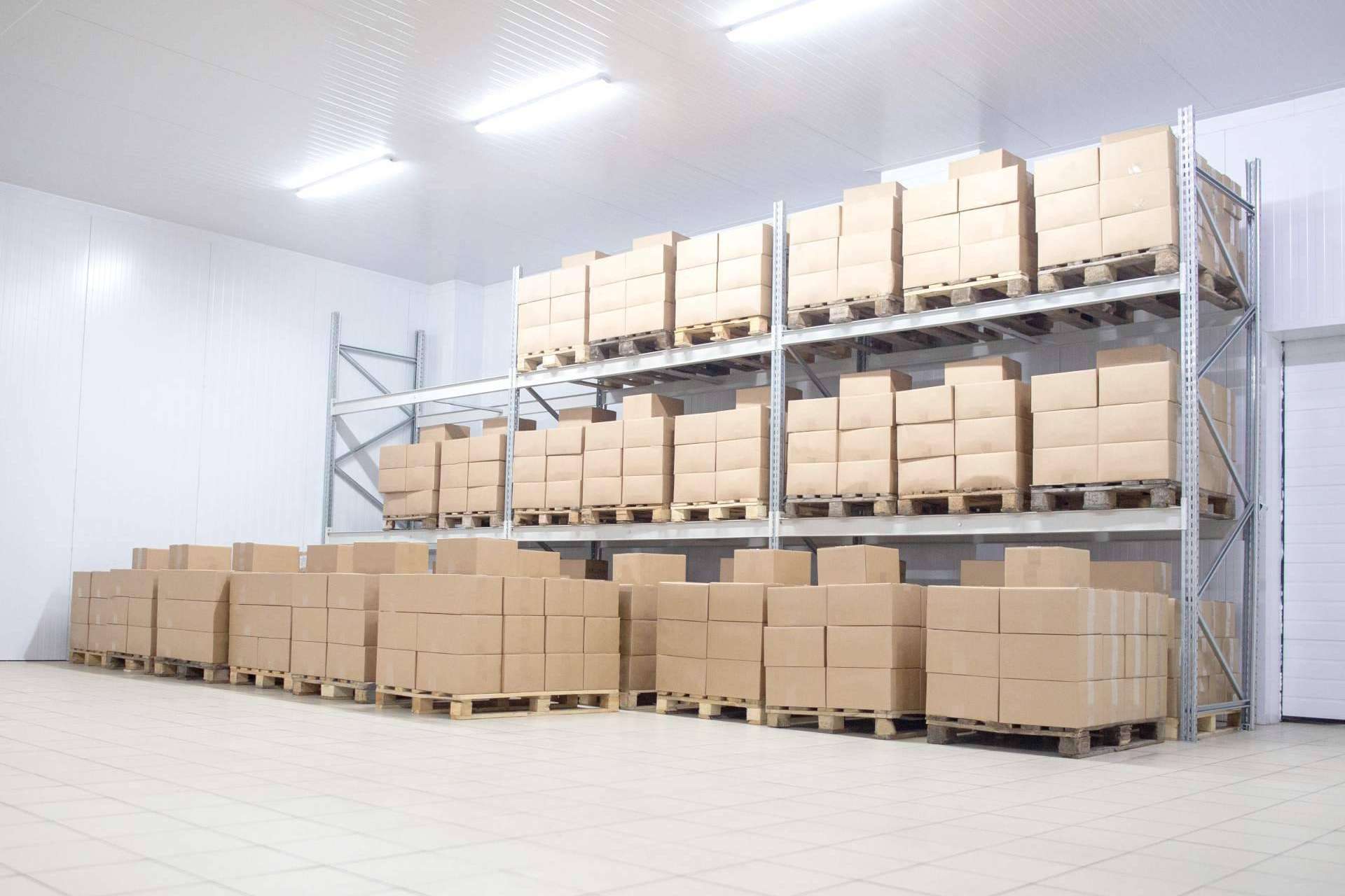 Almacenes flexibles distribuidos en toda España con Estoko Logistics