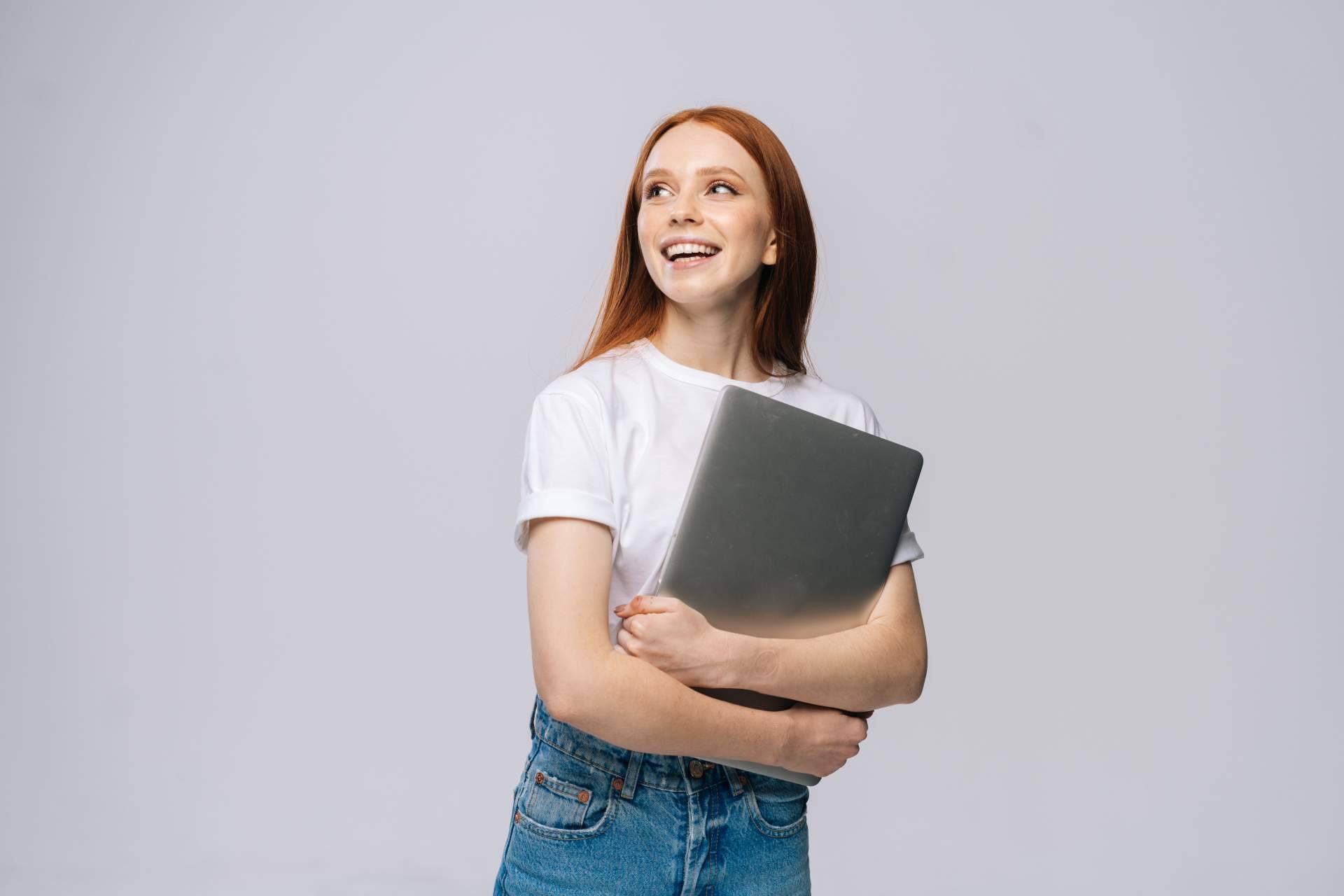 Realizar un TFG Psicología y TFM Psicología con Ayuda Universitaria, una academia especializada en la tutorización de trabajos