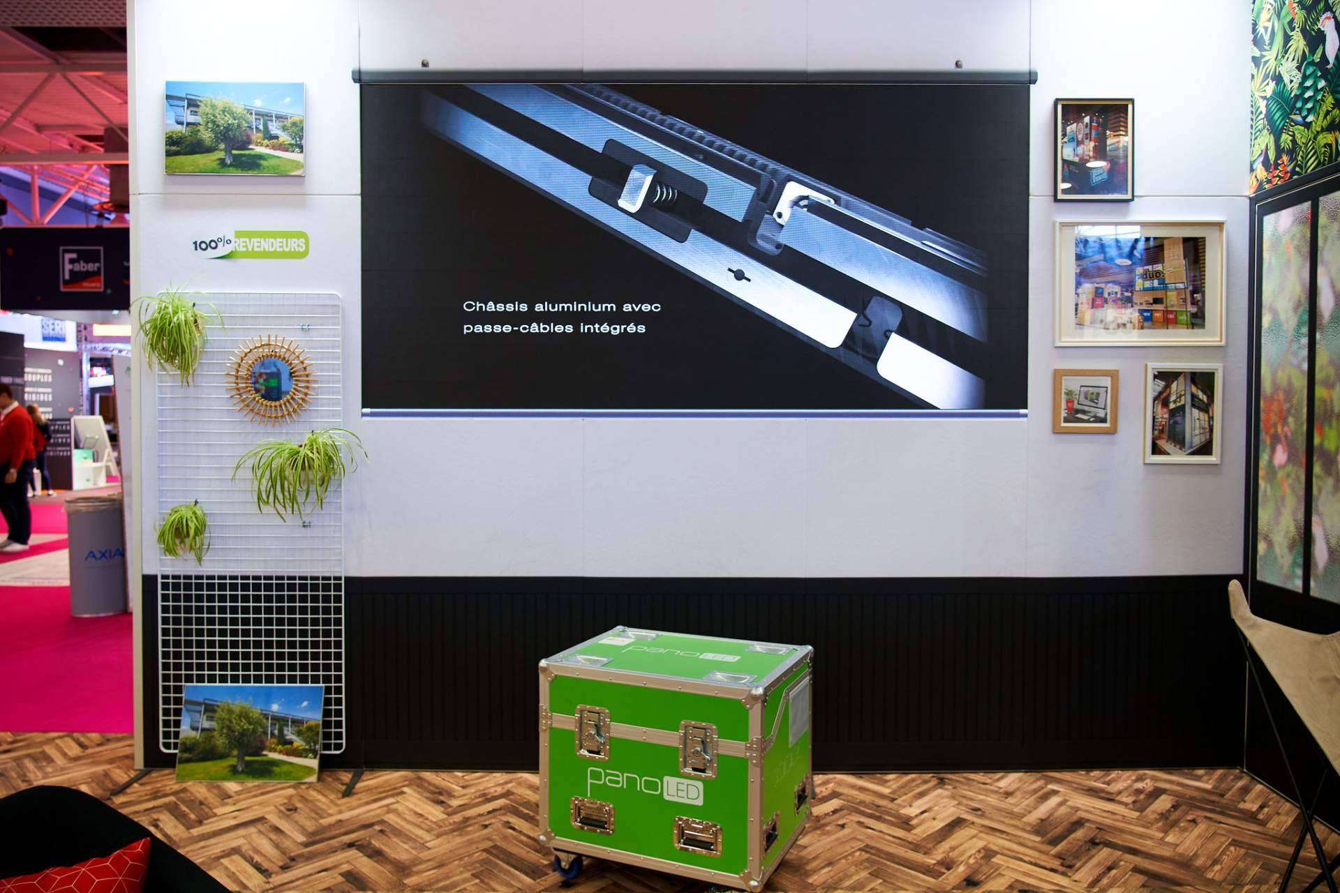 Olika Stands ofrece los paneles LED que permiten crear vídeo wall modulares en el stand