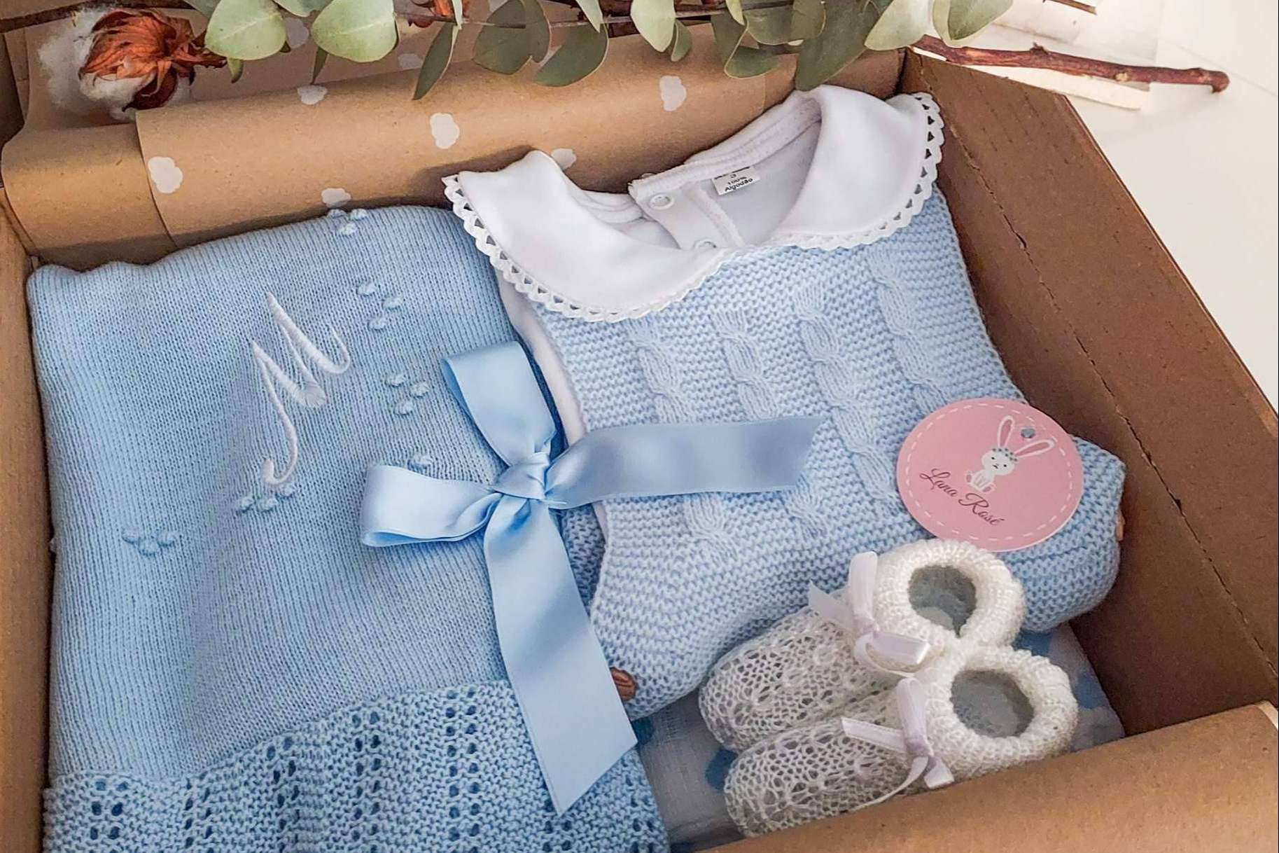 Lana Rosé ofrece la primera puesta perfecta para los bebés en verano