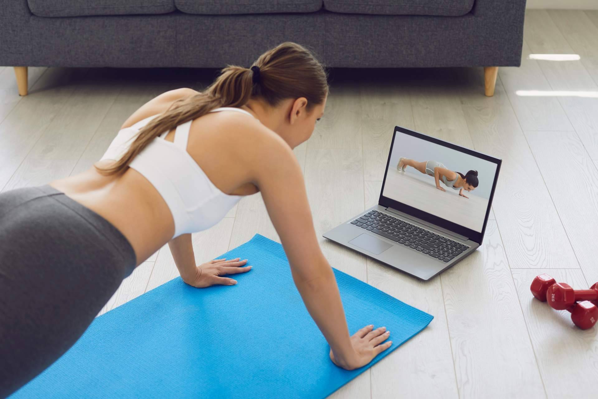 Realizar entrenamiento personalizado online gracias a PROGES