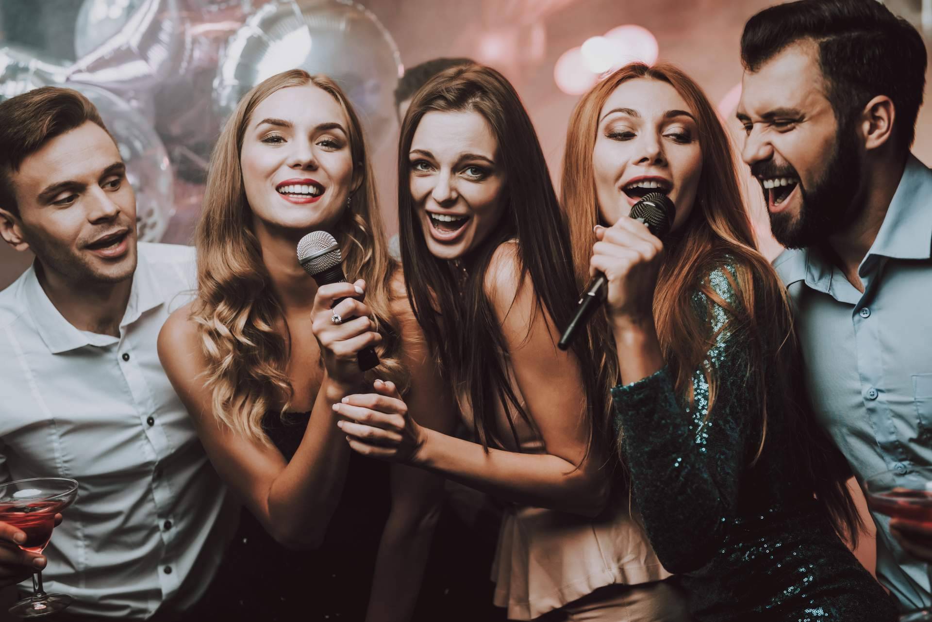 Celebración de eventos para empresas en un ambiente diferente, con Karaoke Katakana