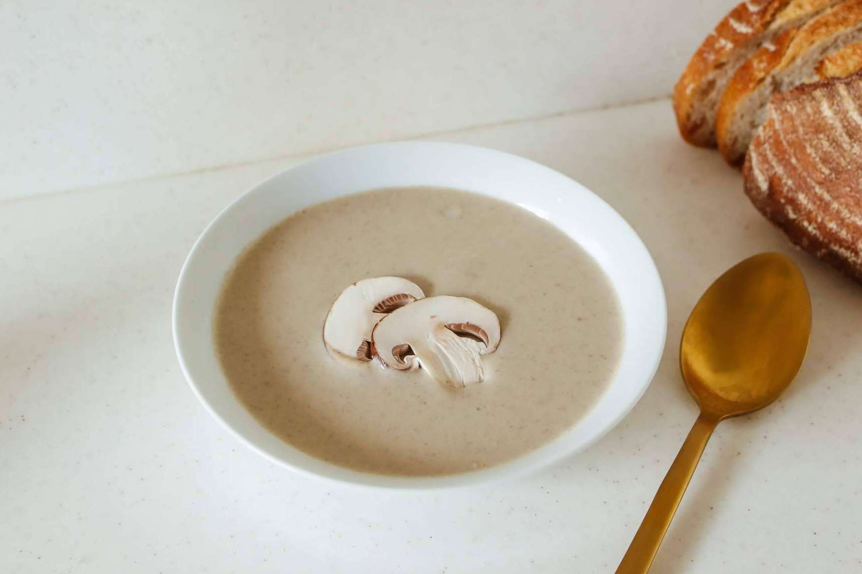 Mediterranean Superfoods presenta el caldo proteico, vegano y sin gluten Magic Broth