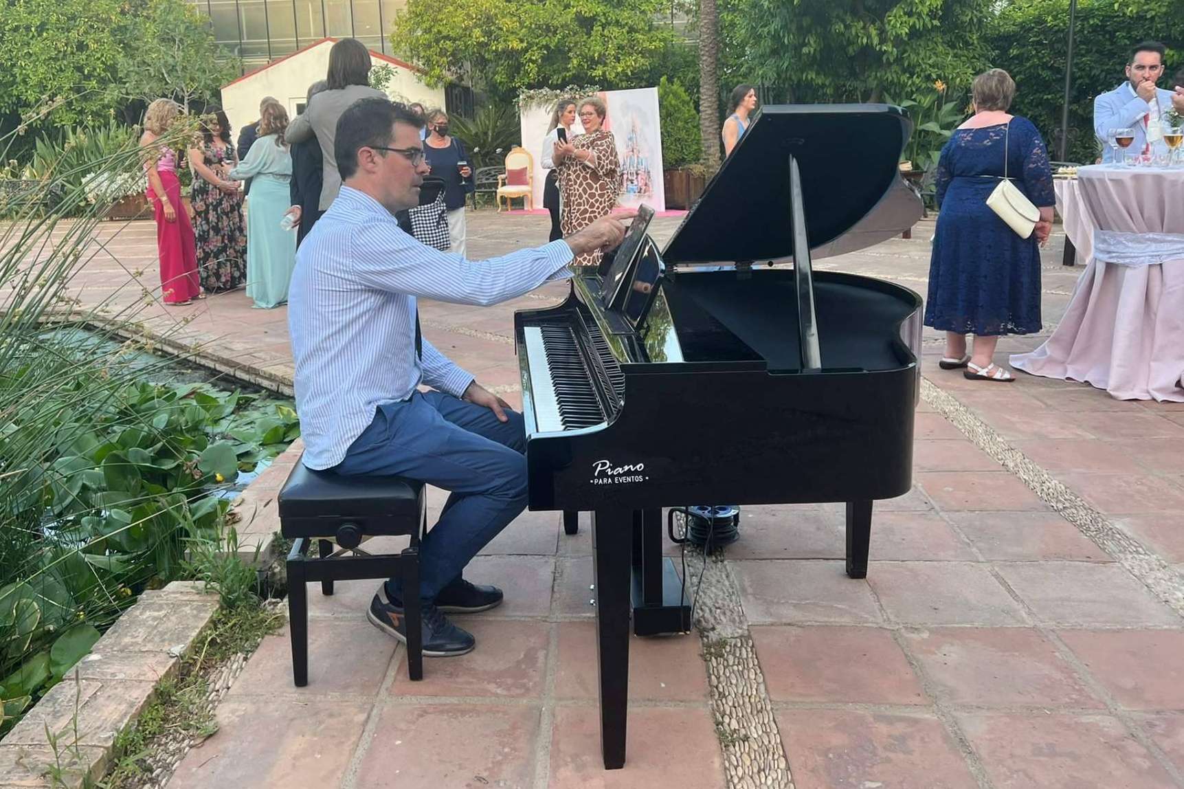 Piano Para Eventos, música de piano en directo para crear un momento único en bodas y eventos