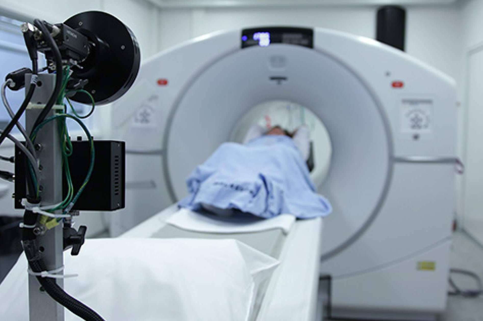 Listado de médicos y especialistas en España para el sector de la medicina, con BancoDatos