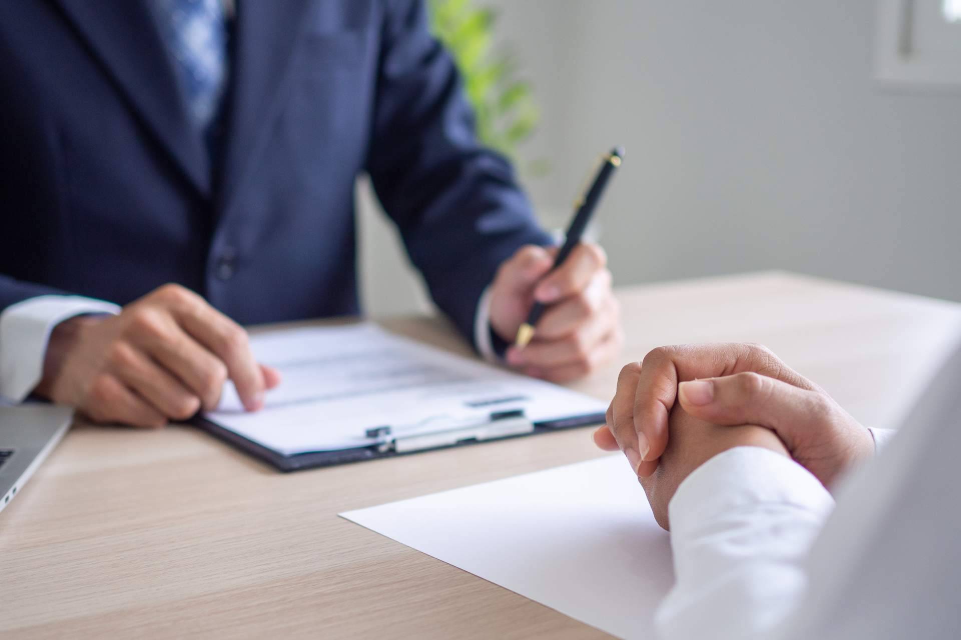 Villaquirán Abogados asesora a los trabajadores en caso de despido improcedente