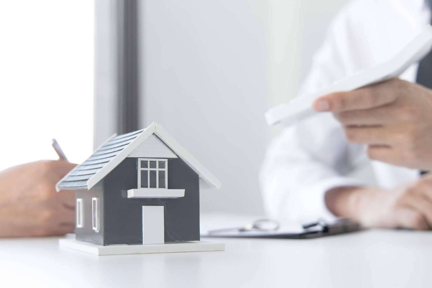 Urbane International Real Estate ofrece gestión personalizada para vender piso Barcelona