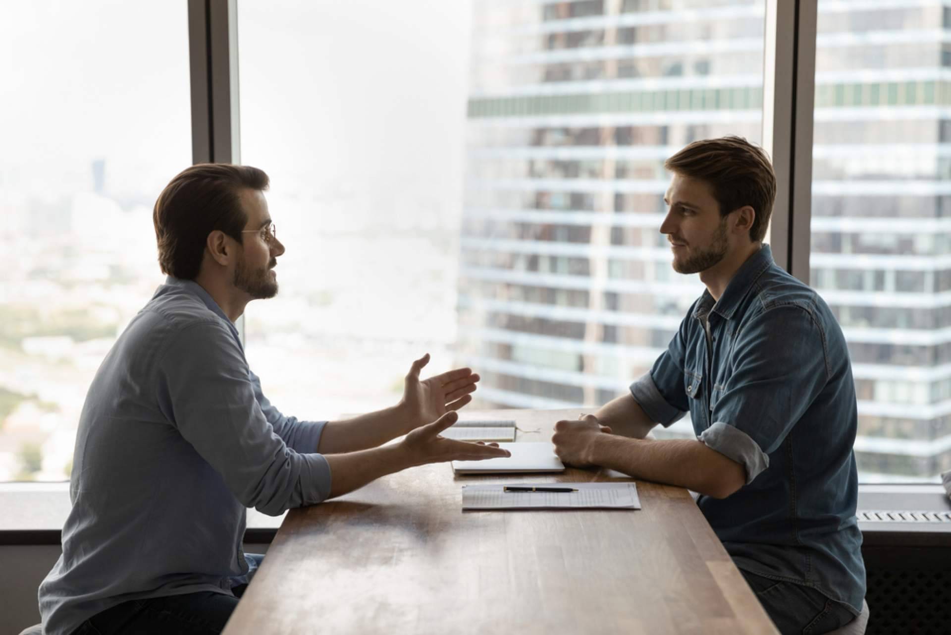 La importancia de contar con un experto para las soluciones financieras de un negocio