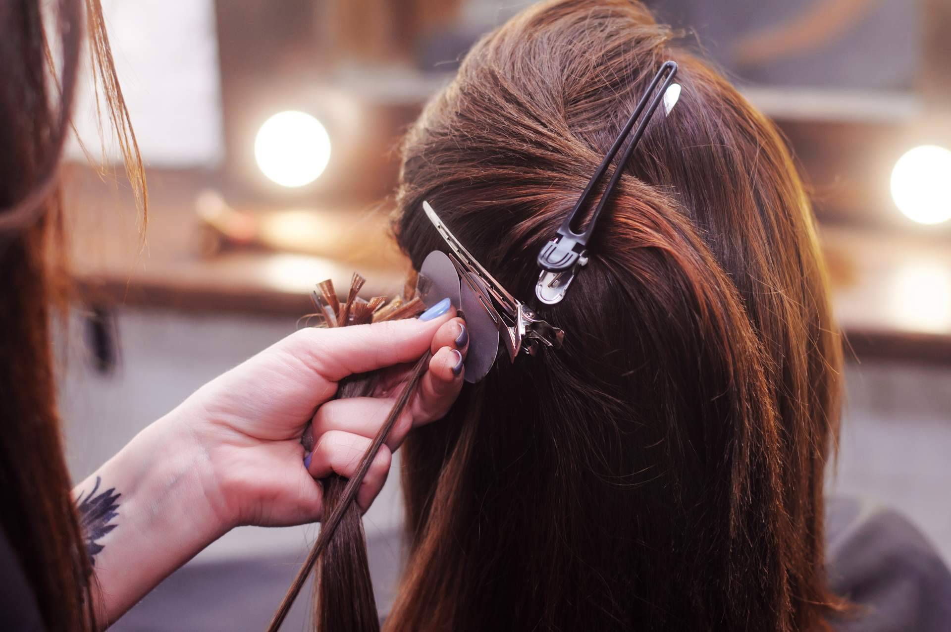Vuelve la tendencia de las extensiones de cabello, según La Central del Cabell