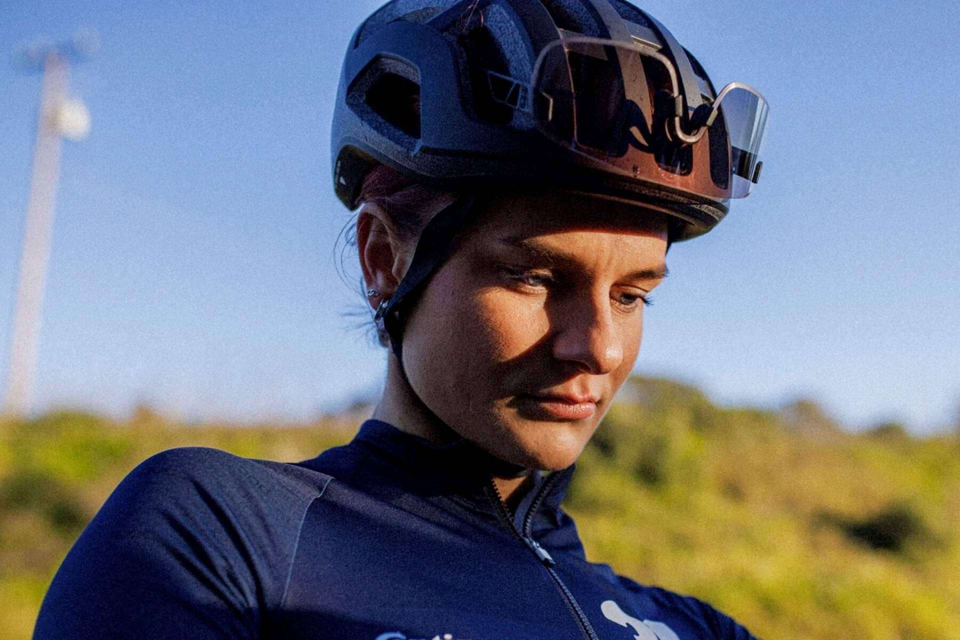 ¿Cómo elegir un casco ciclismo adecuado? Los consejos de Sanferbike