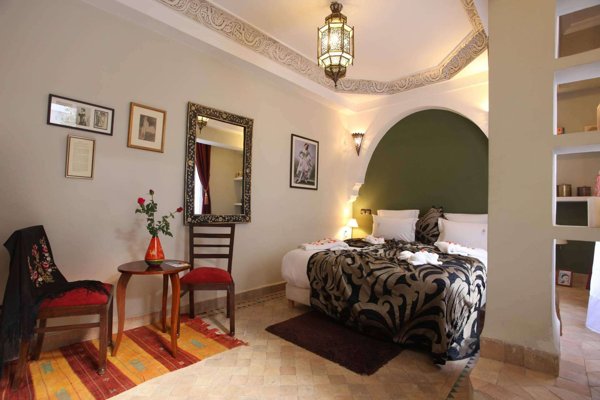 Riad Belle Epoque y su mobiliario procedente de La Mamounia, el hotel más emblemático de Marrakech