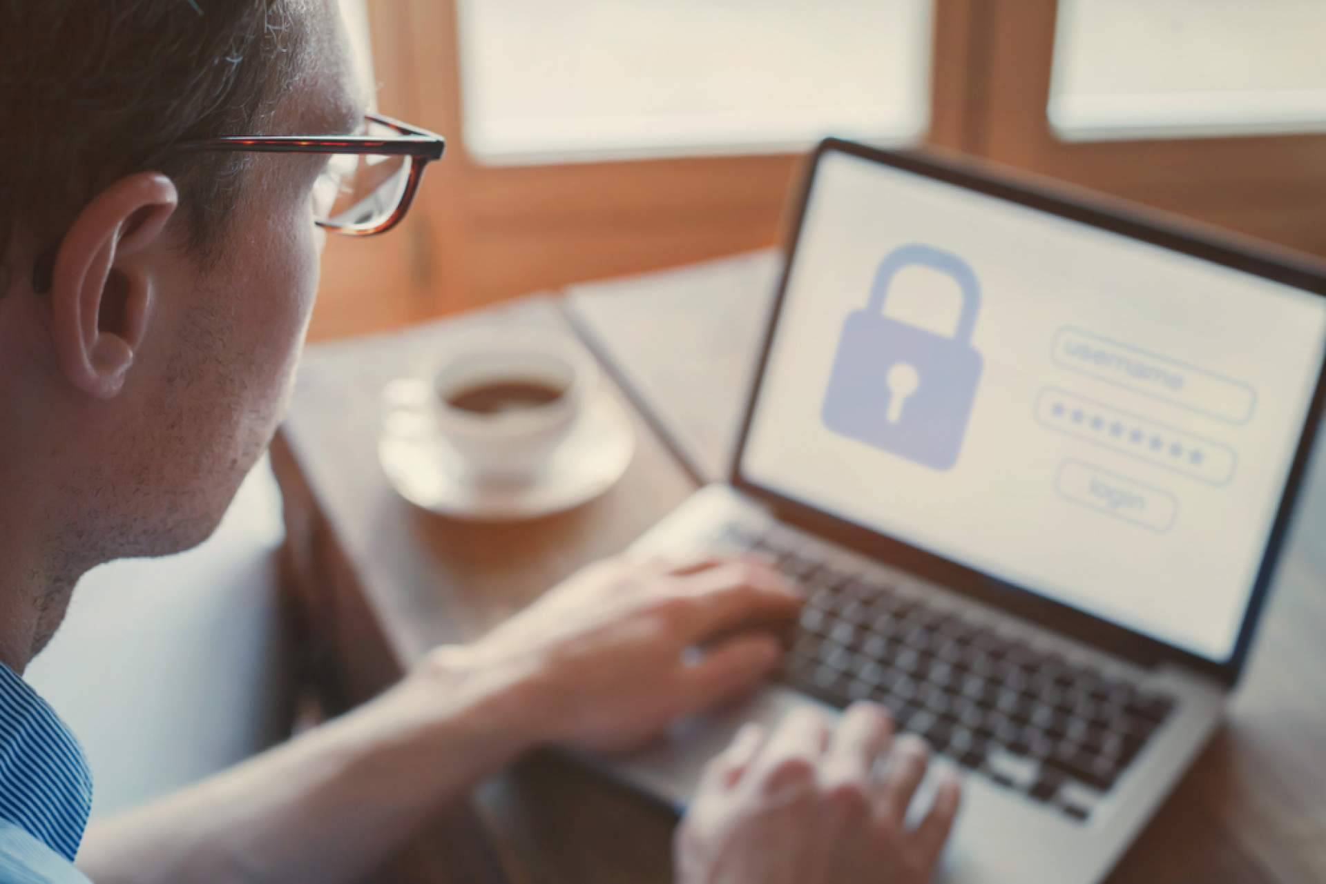 ¿Por qué es importante protegerse ante posibles ciberataques?, con CiberSeguridadEmpresas.es