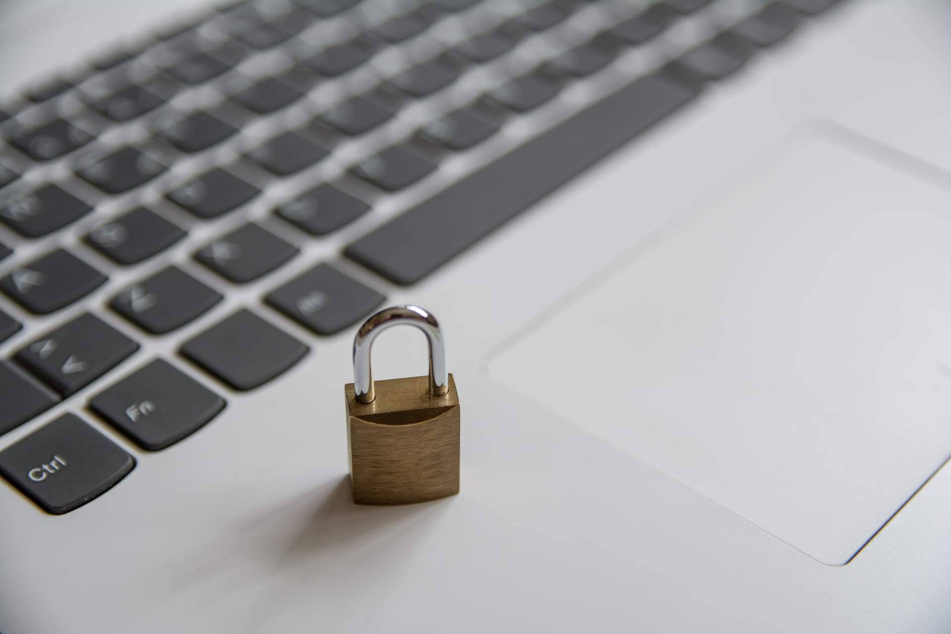 Los usuarios de Apple pueden mejorar su ciberseguridad gracias a SETEK