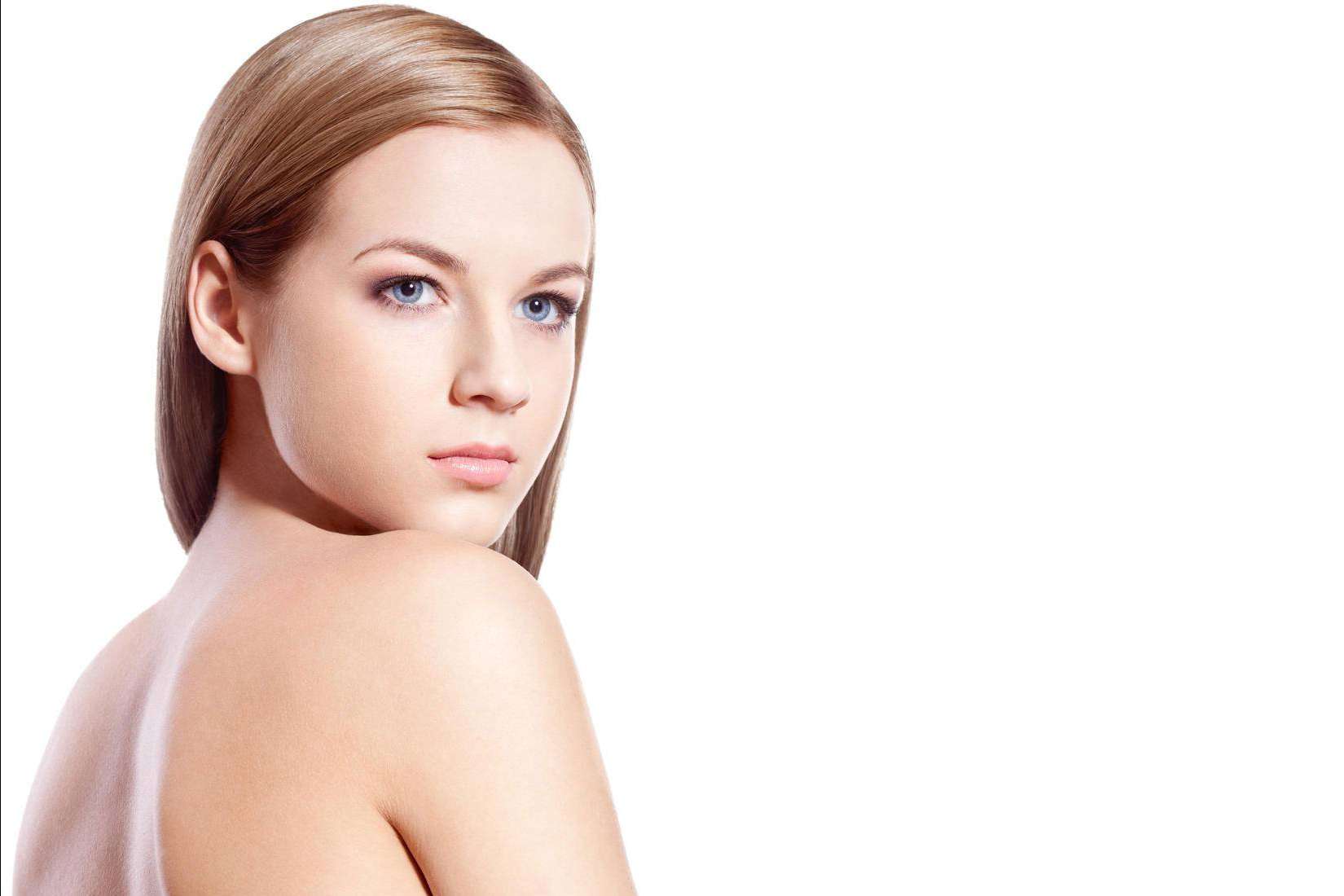 Línea oro Glow Up, uno de los grandes productos estrella de Chebai Derma