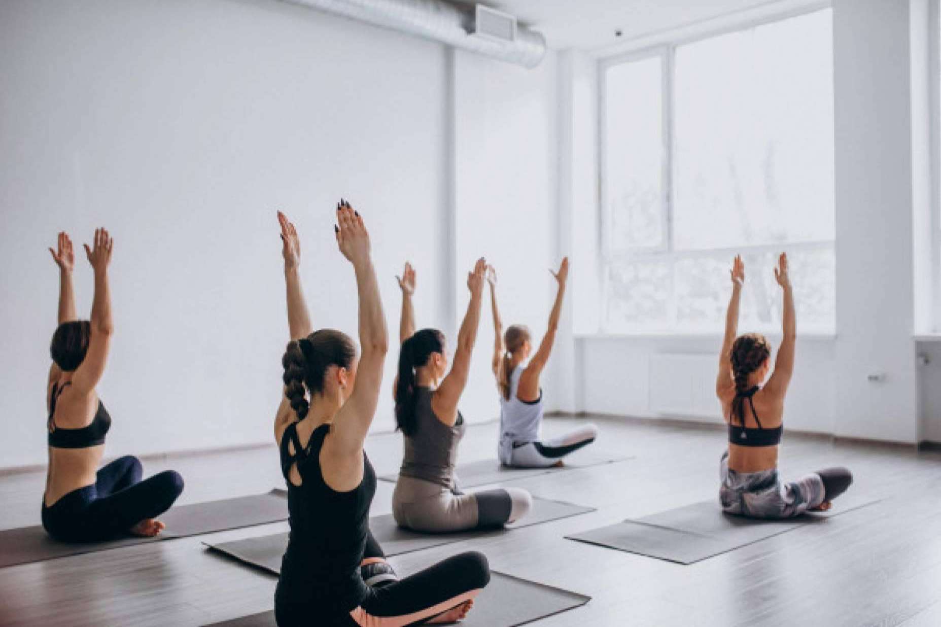 Yoga Para Vivir ofrece formación profesores de yoga y retiros yoga en Sevilla