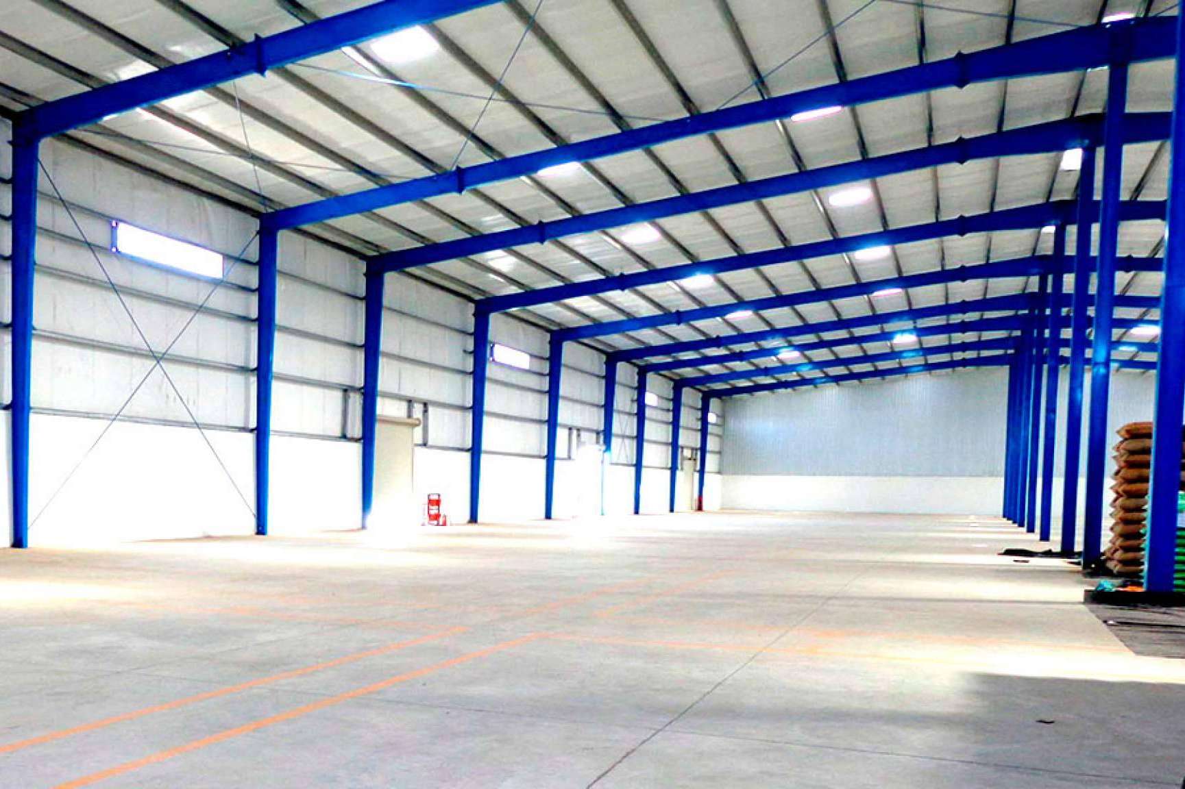 Compra, venta y alquiler de suelo industrial y naves en Cataluña, con Espais Industrials