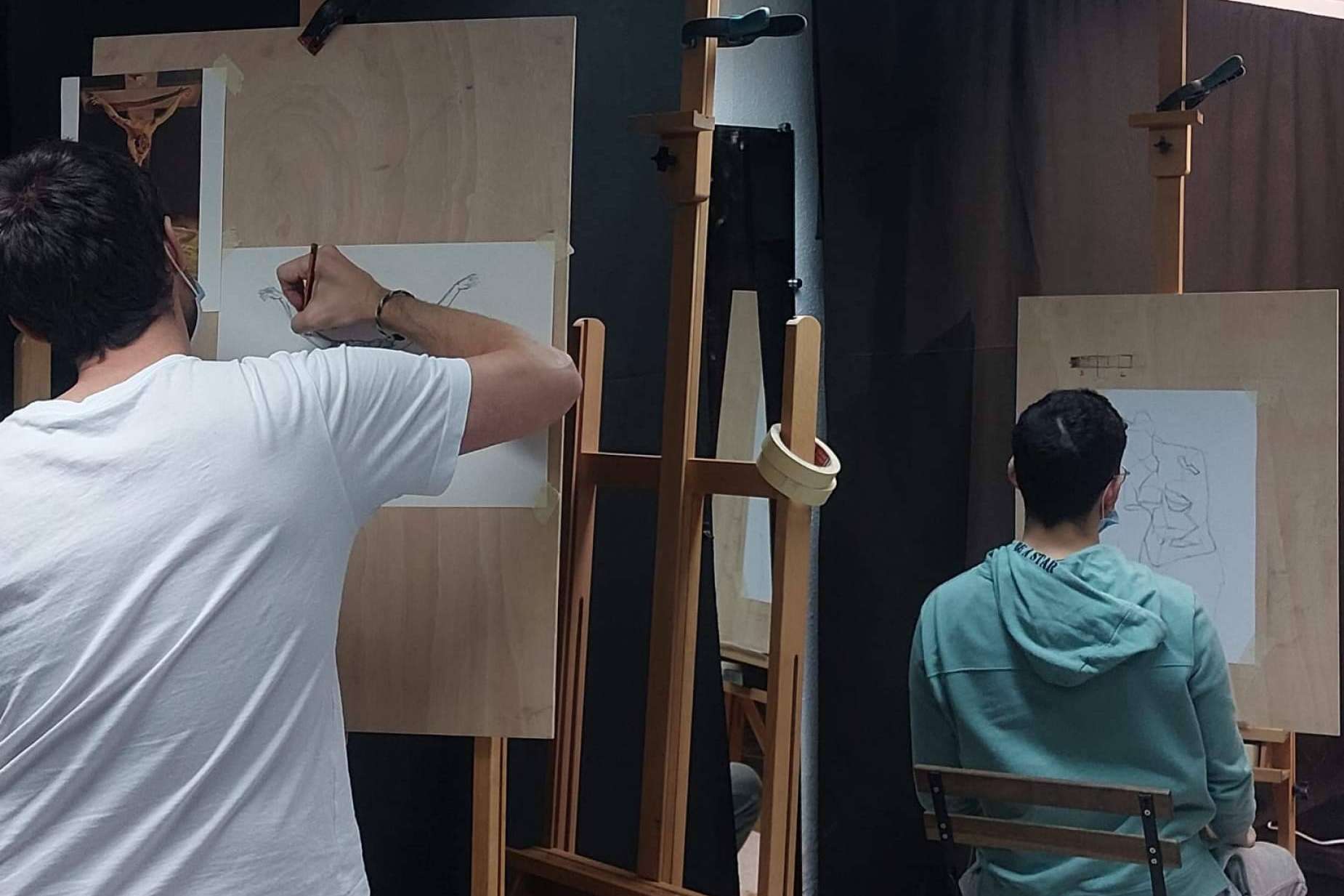 Acerca del curso anual de dibujo y pintura de Estudio Ilógico