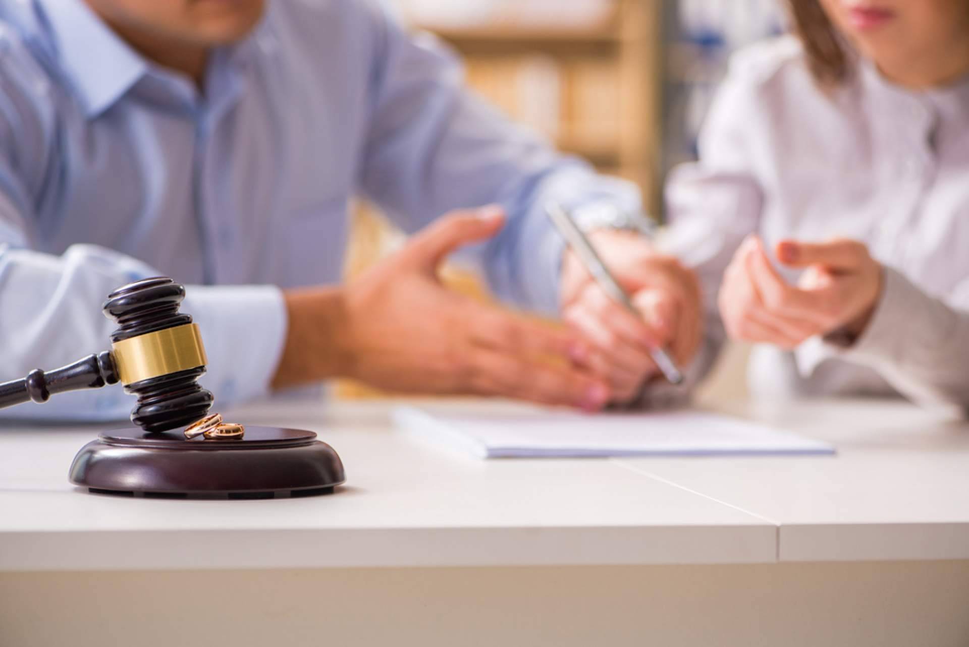 Divorcioscatalunya.com sobre la modificación de medidas en sentencias de divorcio