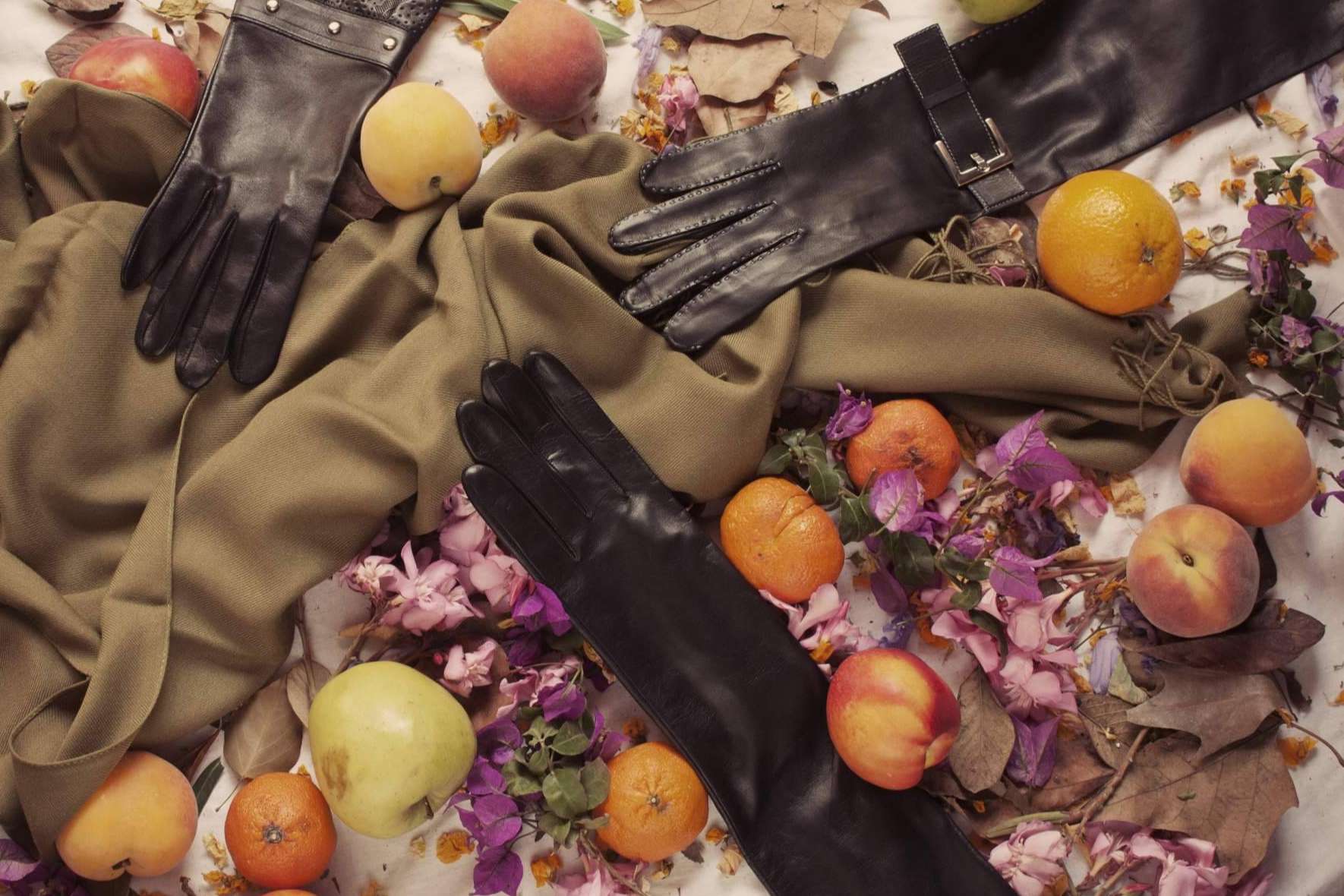 Los guantes de piel de Santacana, elegancia en cualquier look