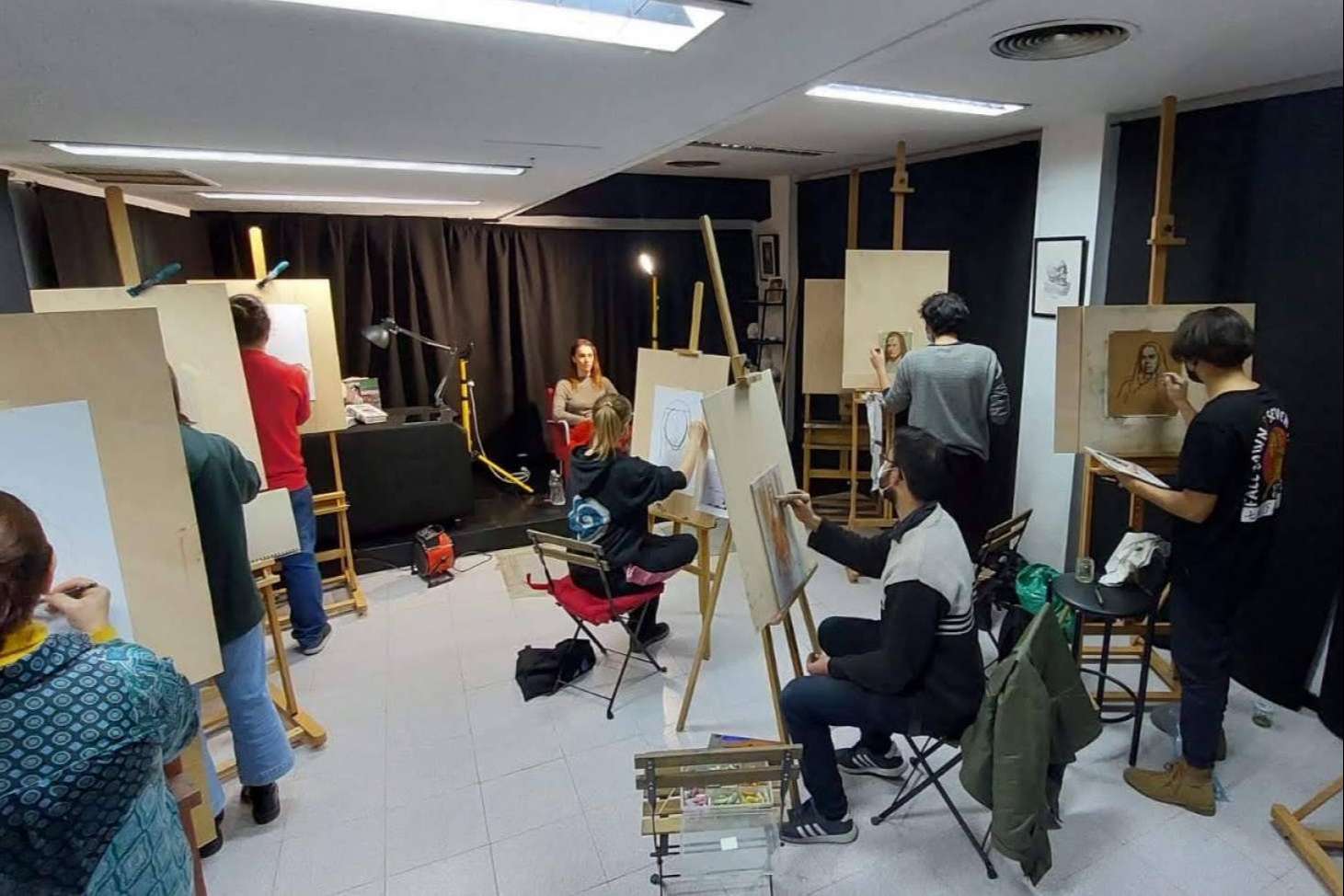 Programa anual de dibujo y pintura académica, de la mano de Estudio Ilógico