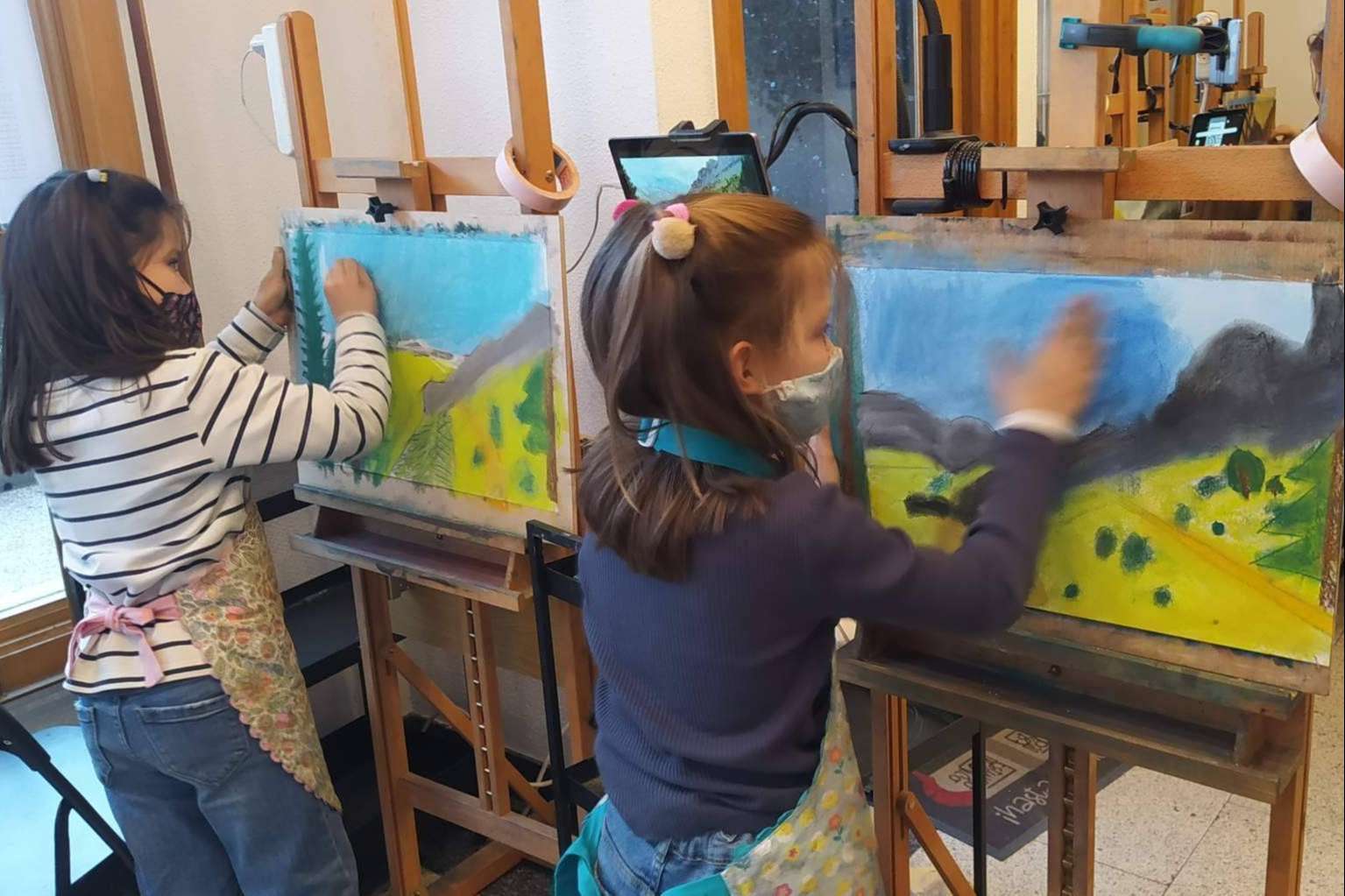 Estudio Ilógico presenta sus clases de dibujo y pintura como extraescolar para niños
