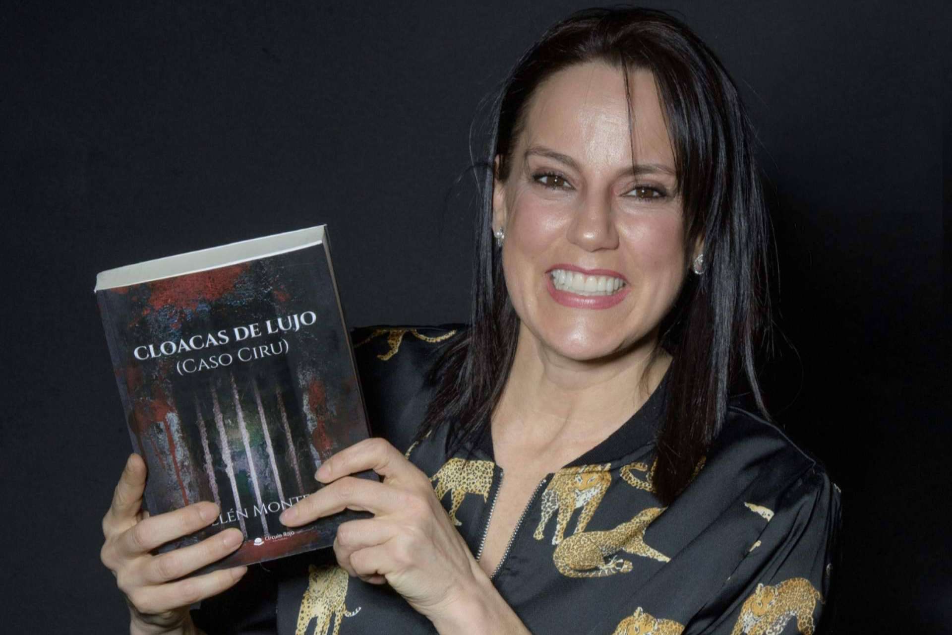 Tráfico de órganos, la trama principal de la novela, Cloacas de lujo (Caso Ciru), escrita por la novelista Belén Montero