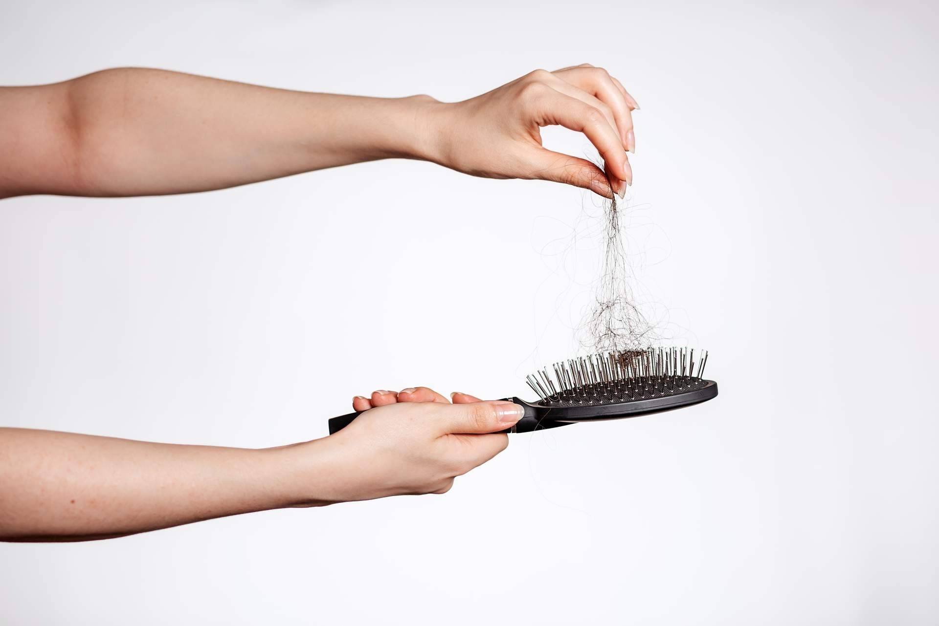 Las principales razones de la caída del cabello en otoño, por Bibefy