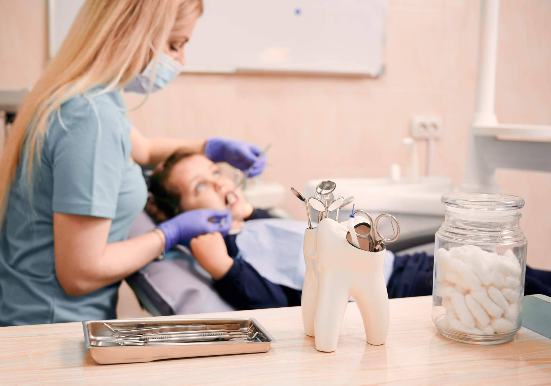 La importancia de cuidar la salud bucal desde la infancia de la mano de expertos en odontopediatría, por Clínica Dental Agudo Rosa