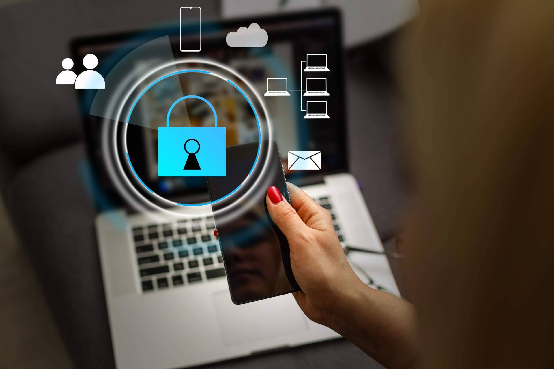 Ayuda Universitaria presenta el modo incógnito de Facebook para proteger la seguridad digital