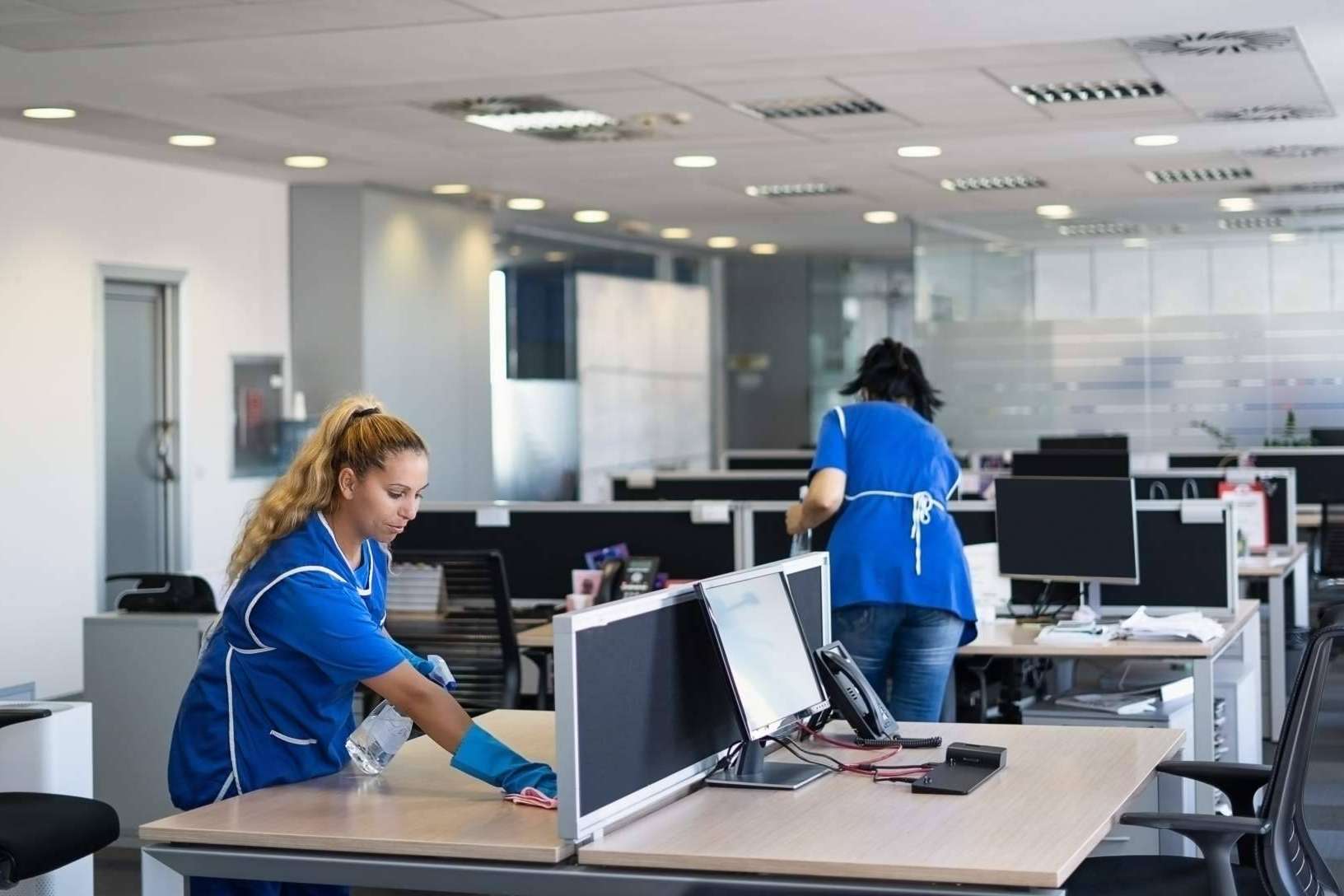 Una empresa de mantenimiento en Madrid y Sevilla con una oferta multiservicios