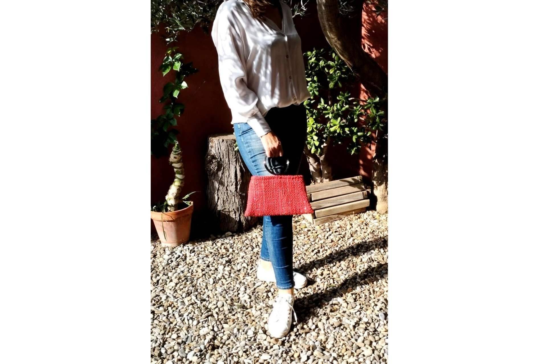 Inirt Atelier presenta el nuevo diseño de bolso, Gio
