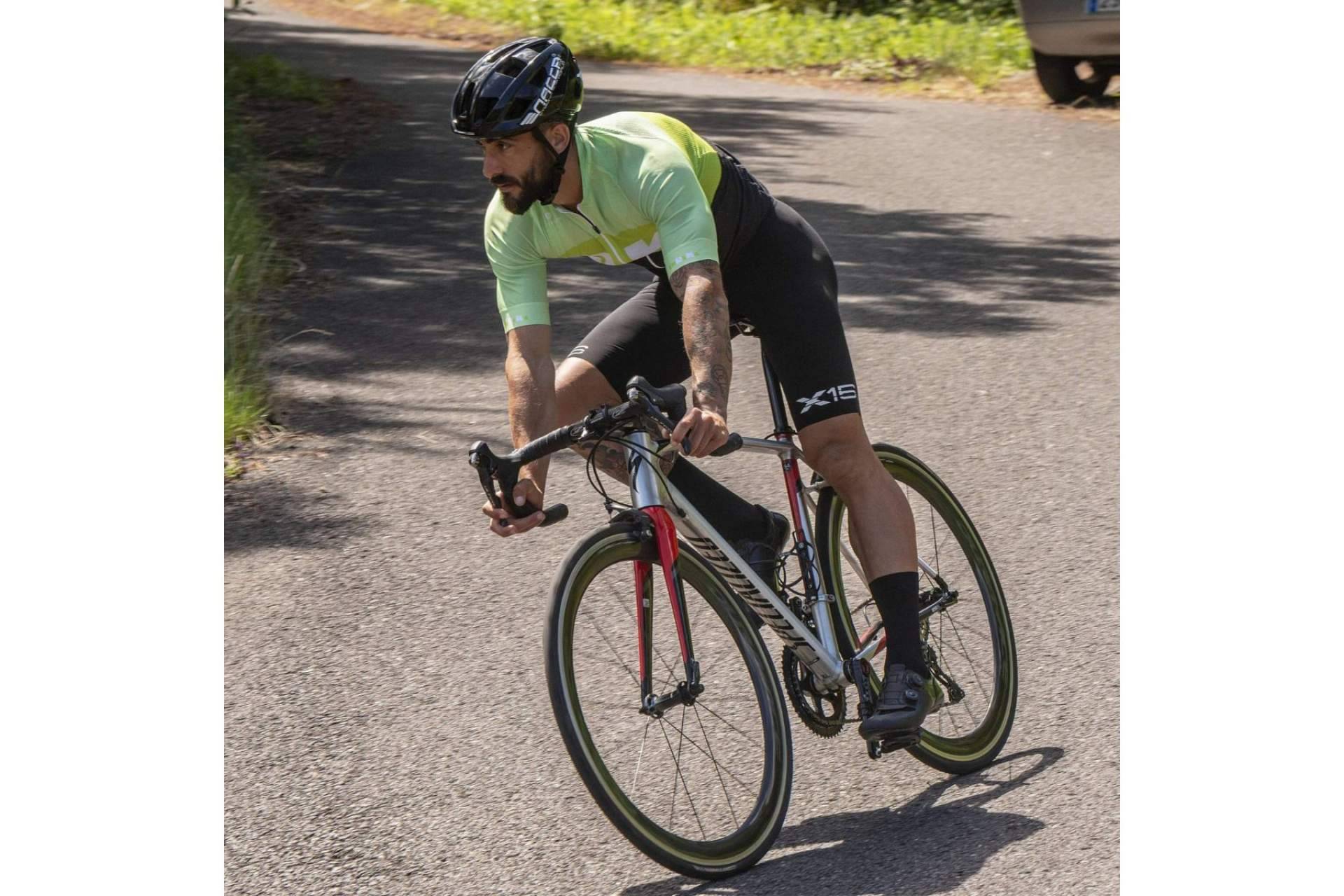 Adquirir una gran variedad de ropa de ciclismo es posible en Nacca