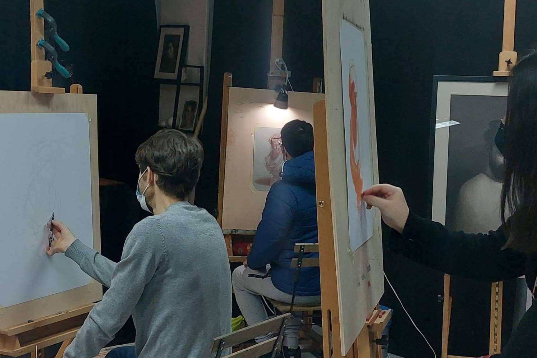 Estudio Ilógico sigue el método del arte académico en su curso de dibujo