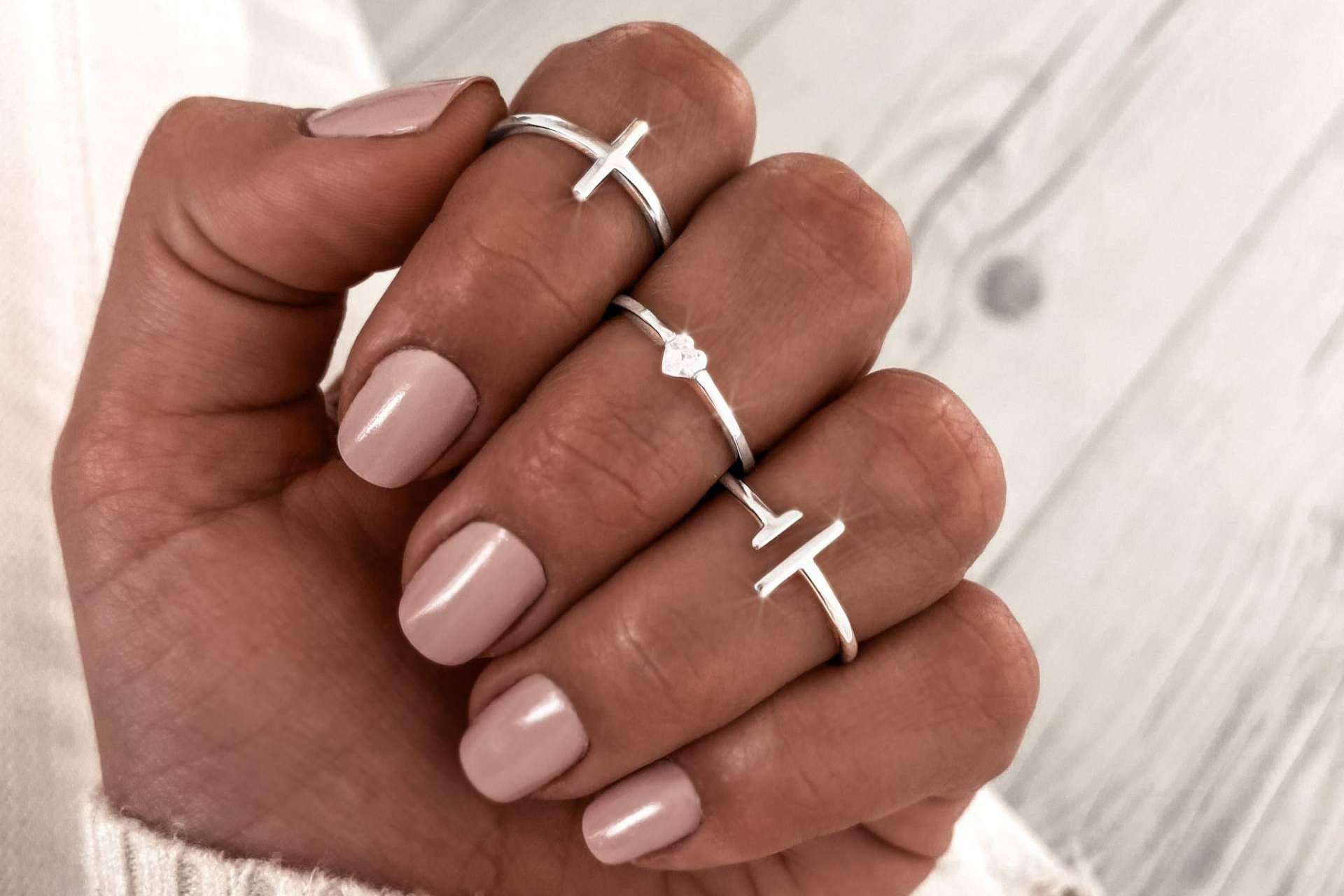 Le Petit Marie ofrece una amplia colección de anillos de plata de la más alta calidad