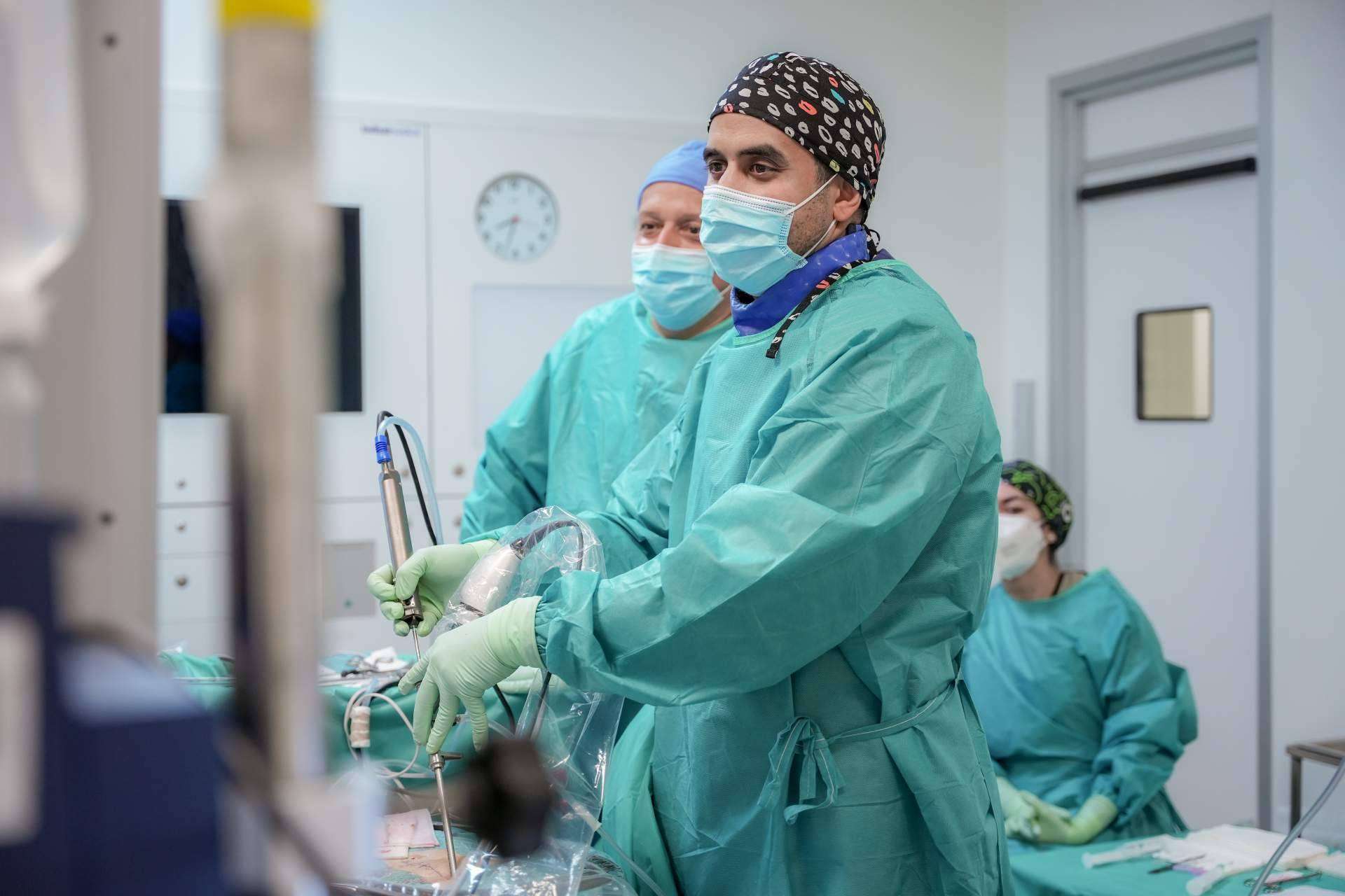 ¿Dónde encontrar uno de los grupos de traumatología en Madrid de mayor reconocimiento? Elgeadi Traumatología