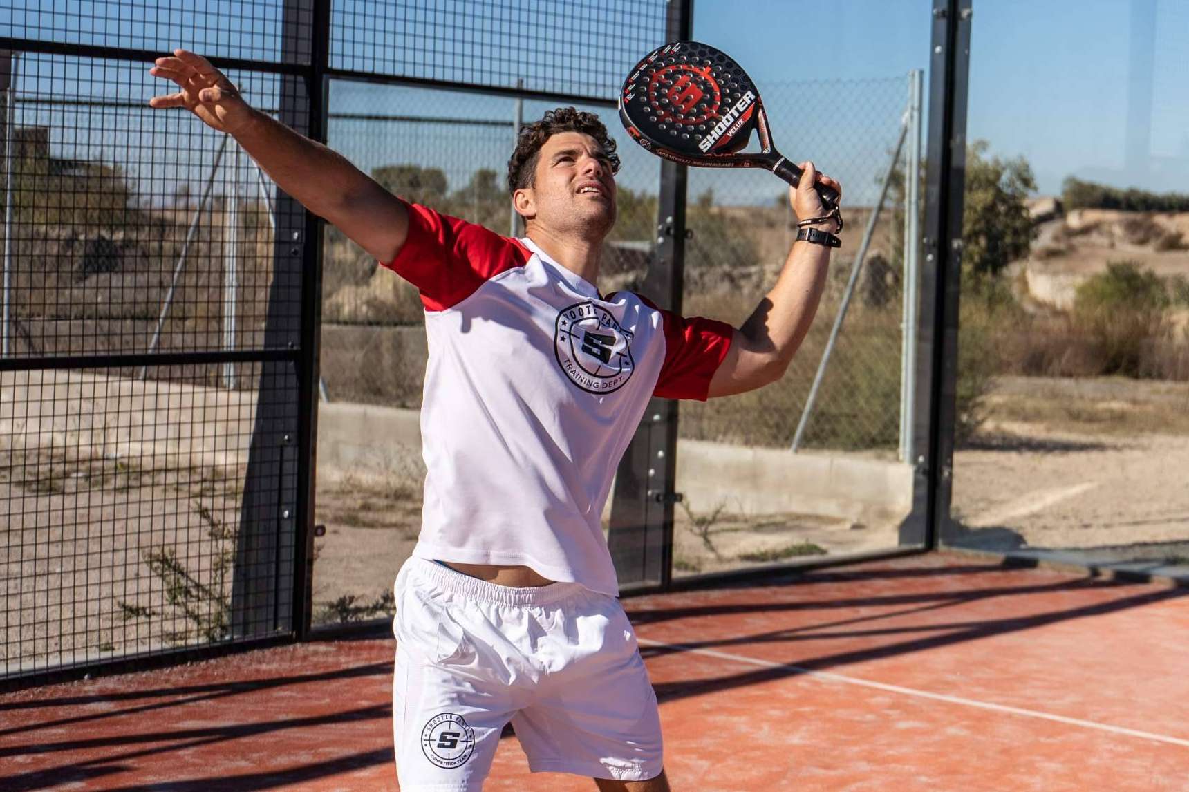 SHOOTER PADEL, palas de pádel profesionales con un proceso de fabricación único que permite personalizar cada pala