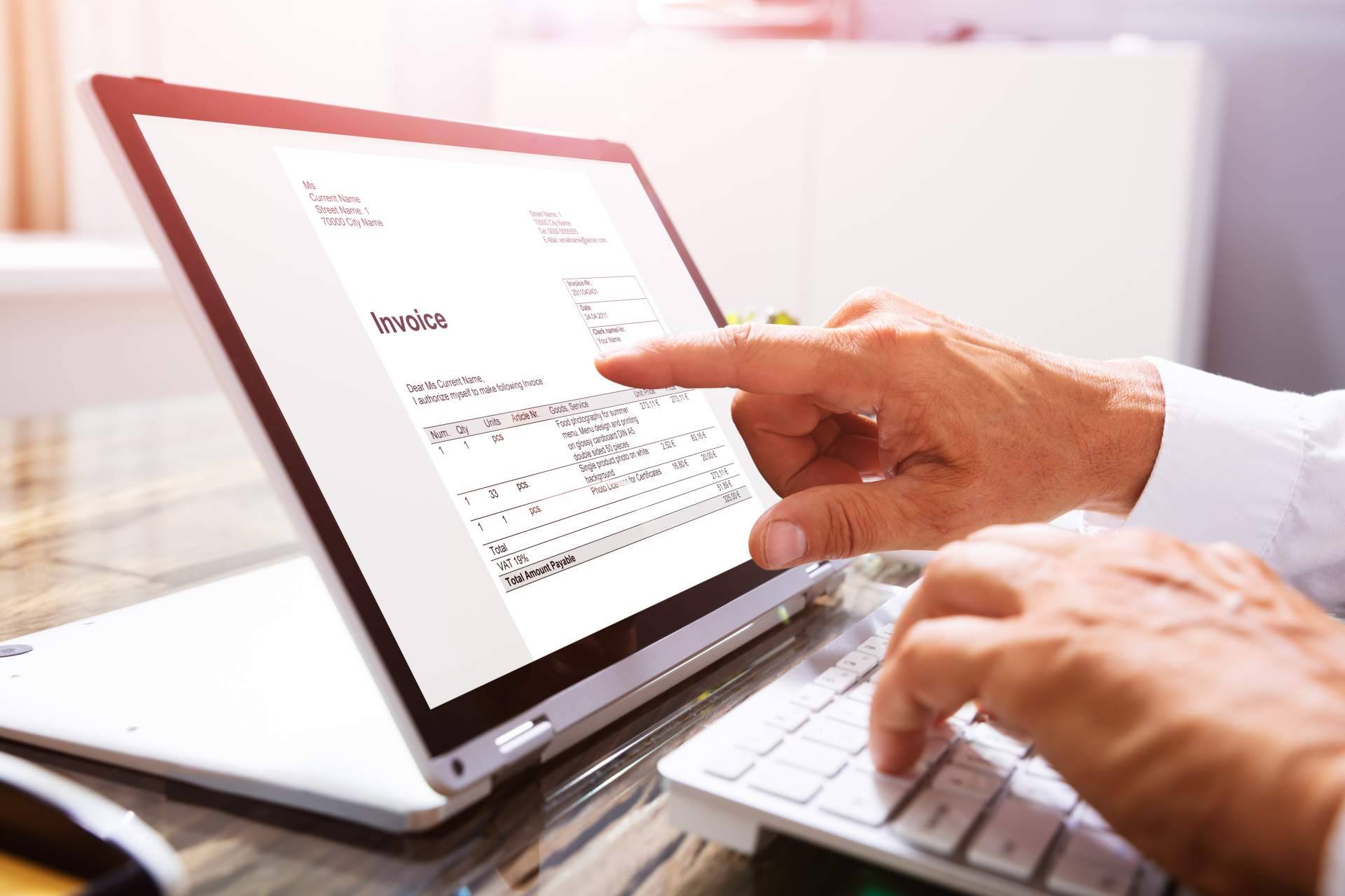 La factura electrónica obligatoria es un instrumento económico y eficiente